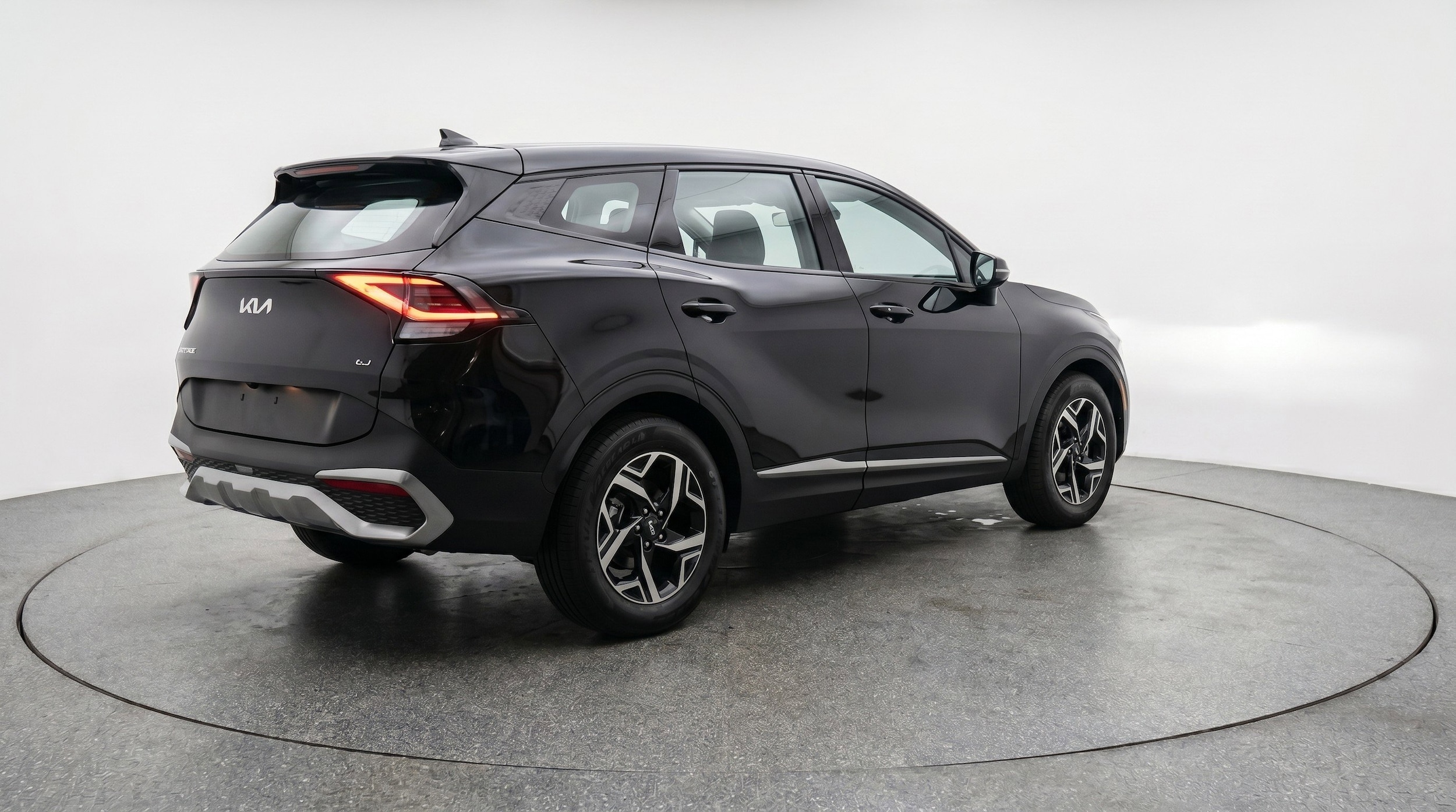 Thumbnail: 2025 Kia Sportage - 9