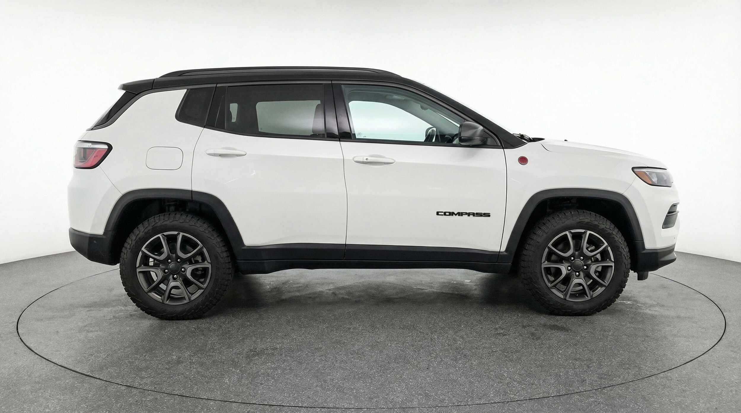 Thumbnail: 2025 Jeep Compass - 11