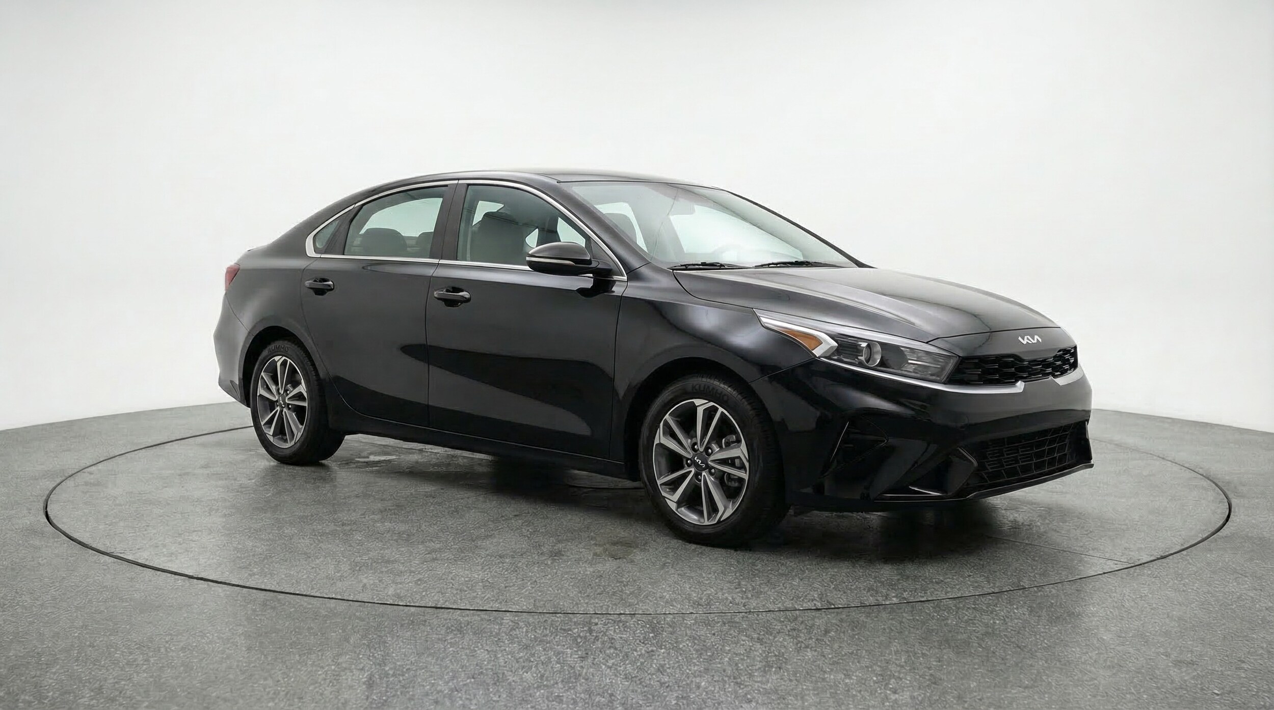 Thumbnail: 2024 Kia Forte - 1