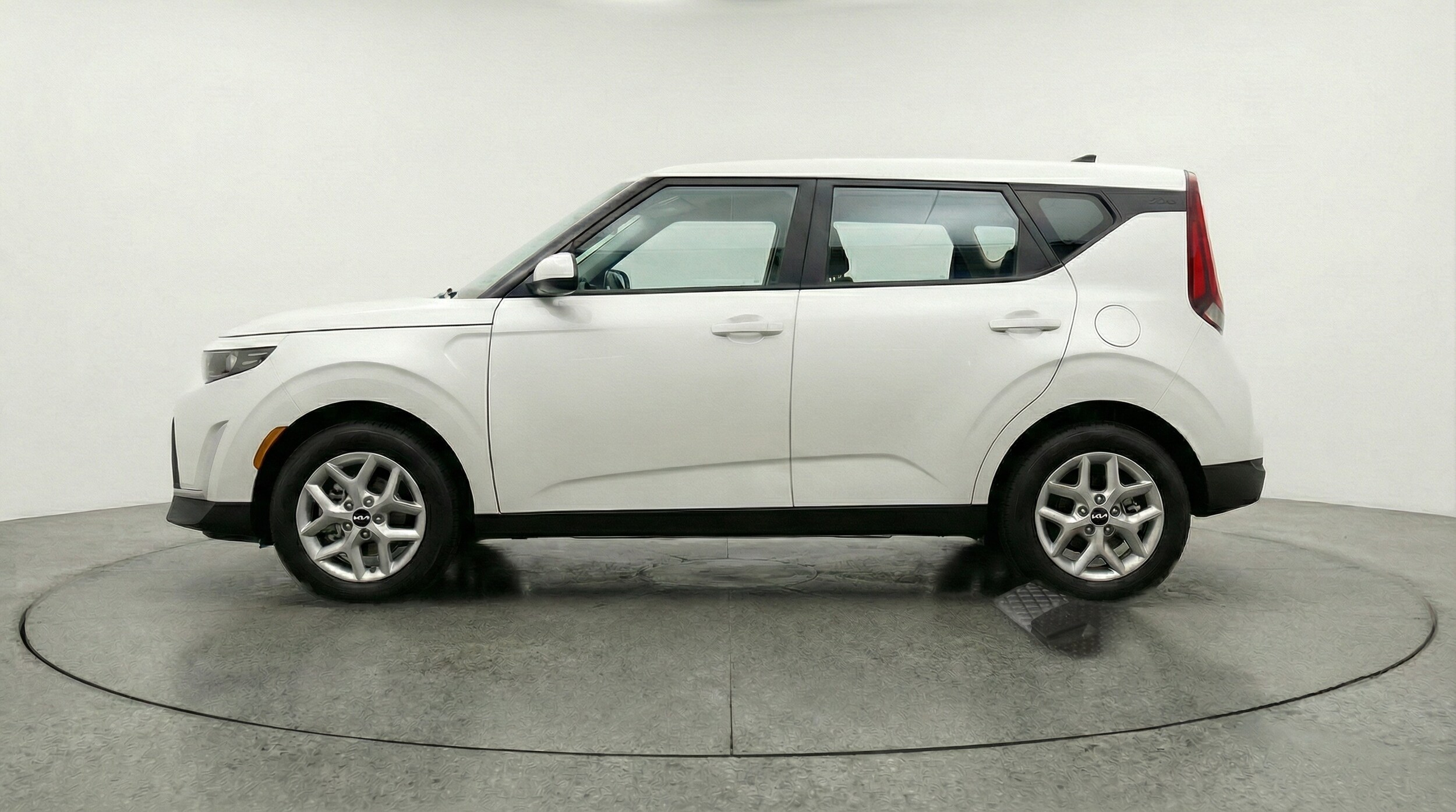 Thumbnail: 2025 Kia Soul - 4