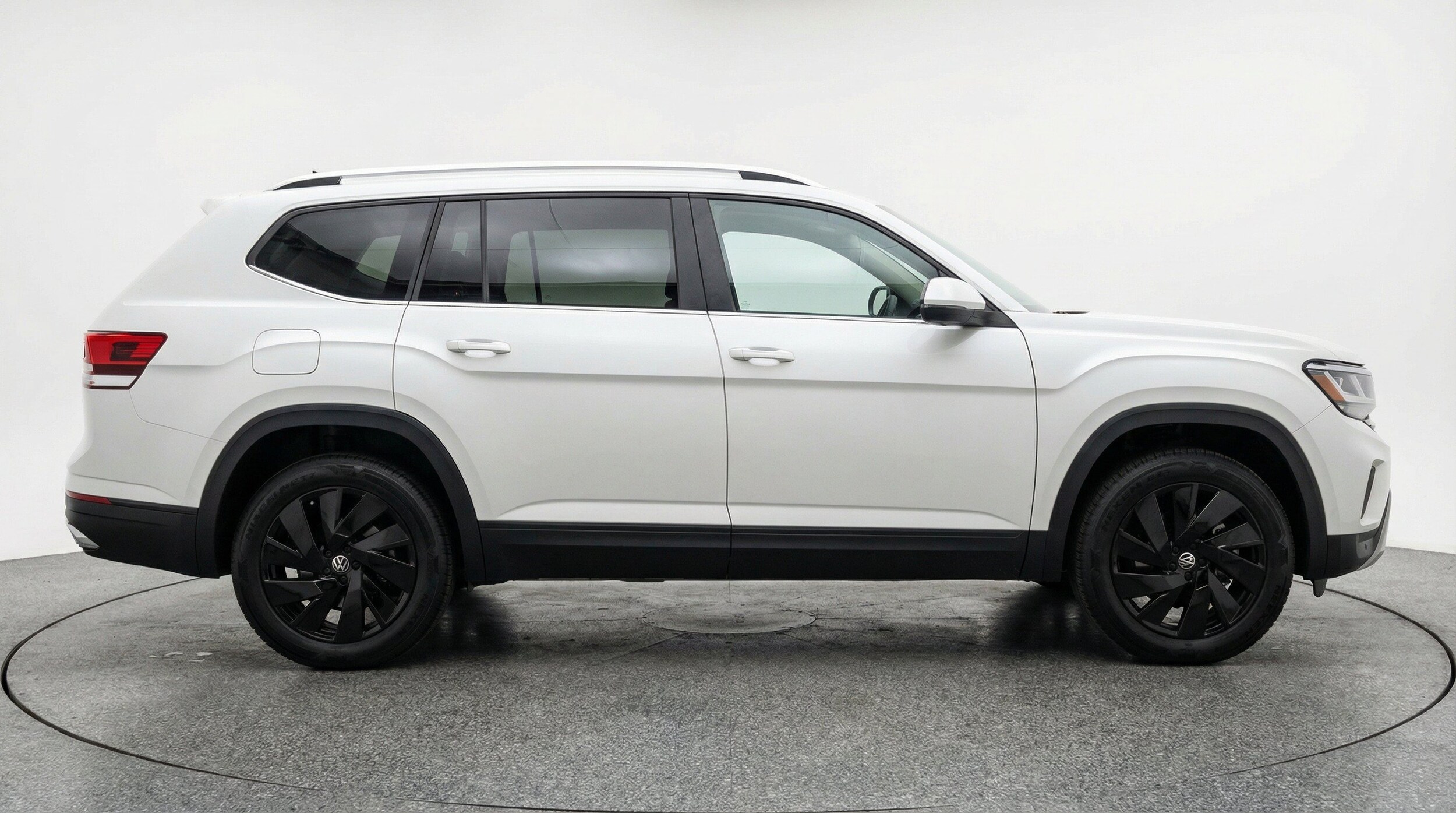 Thumbnail: 2026 Volkswagen Atlas - 11