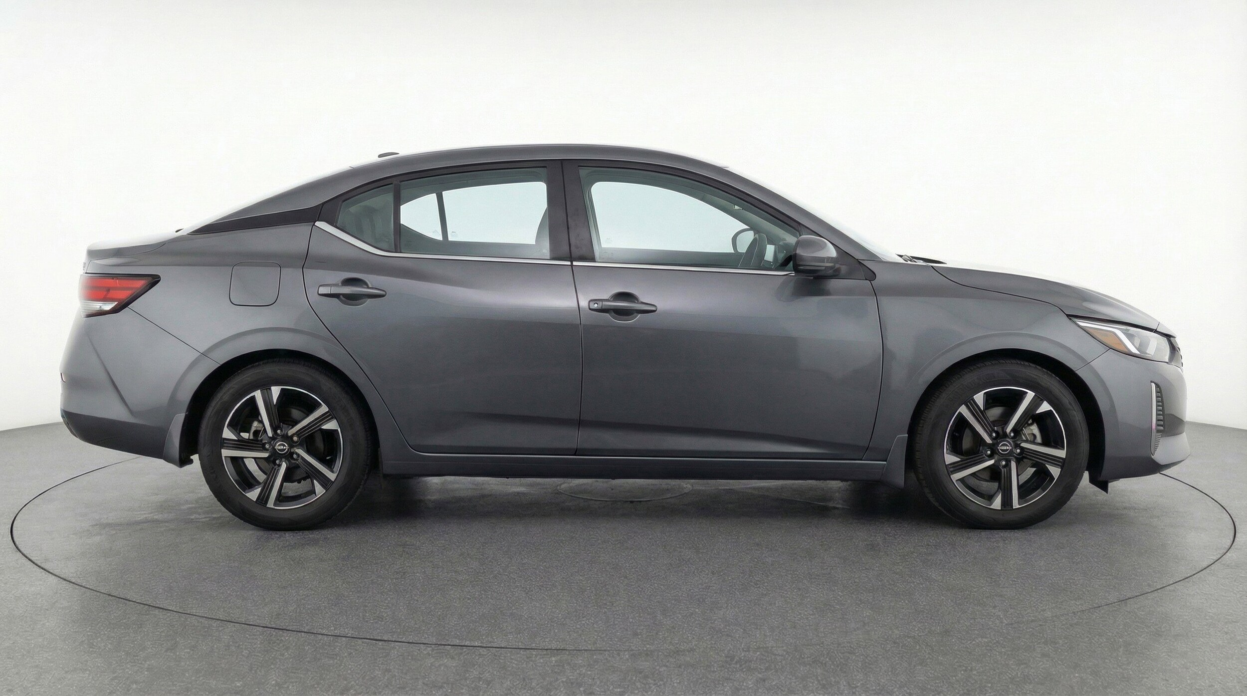 Thumbnail: 2025 Nissan Sentra - 11