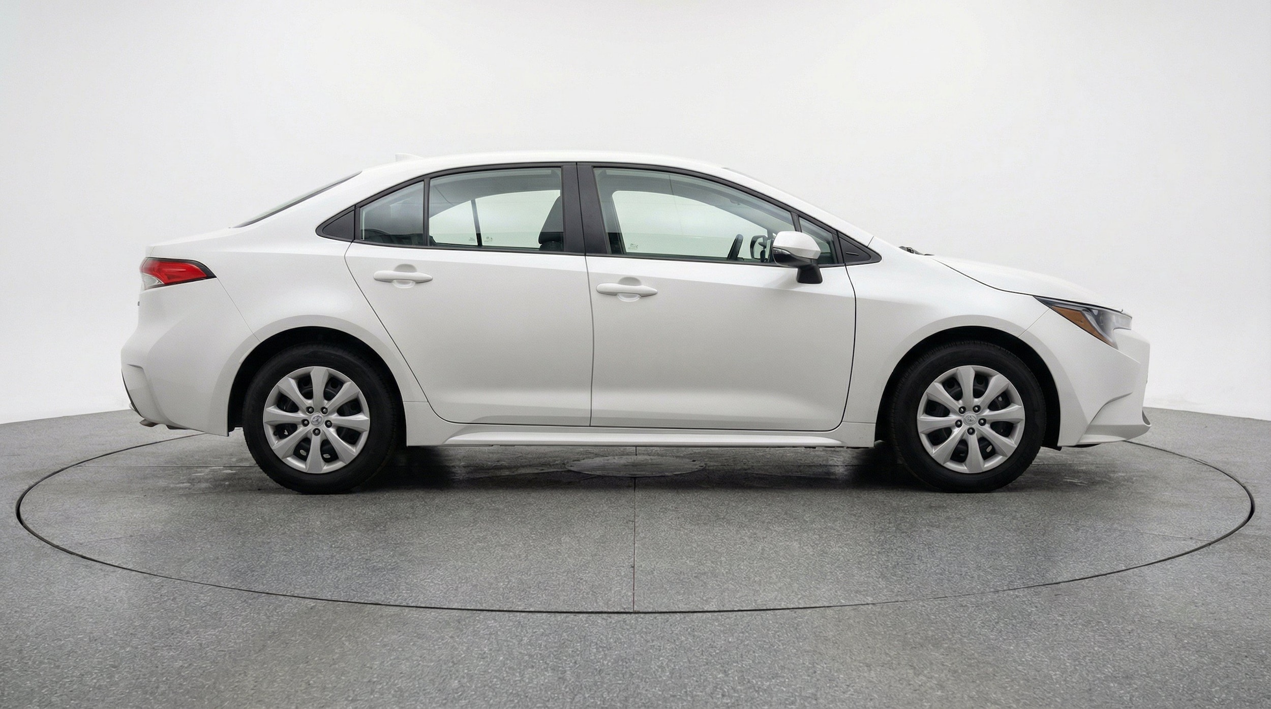 Thumbnail: 2025 Toyota Corolla - 11