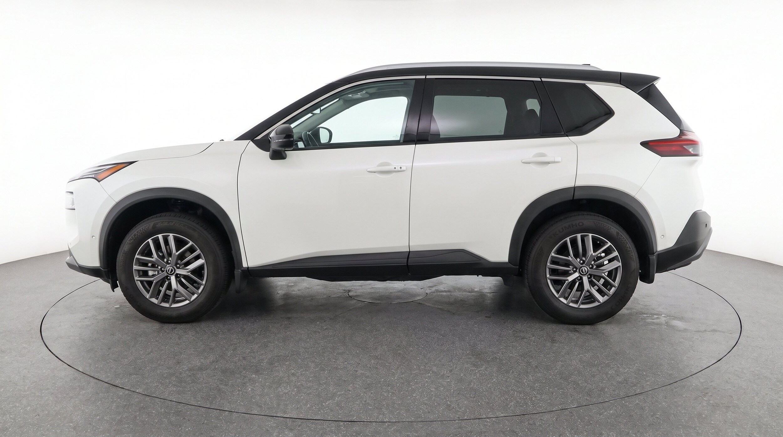 Thumbnail: 2026 Nissan Rogue - 5