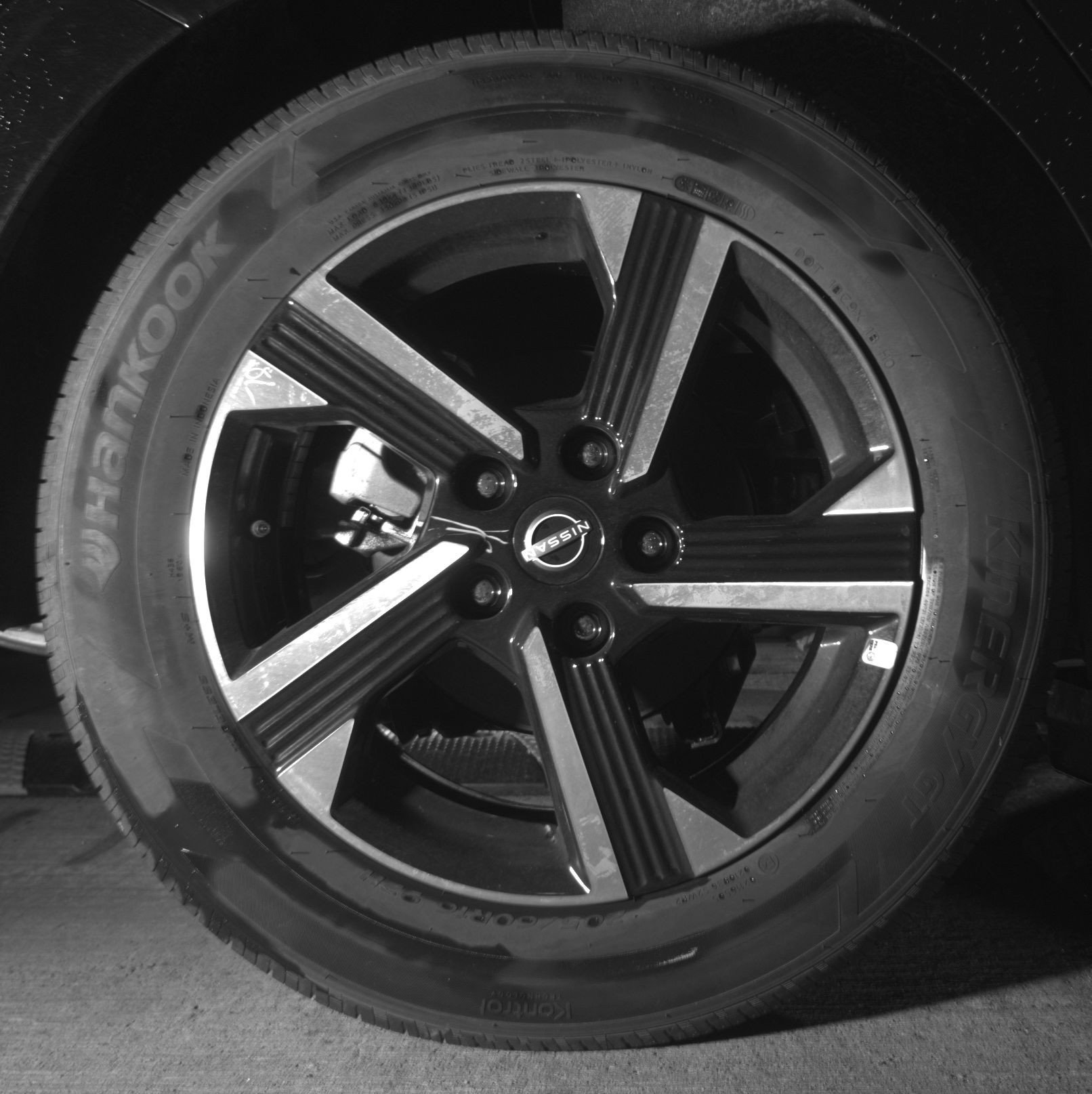 Thumbnail: 2025 Nissan Sentra - 15