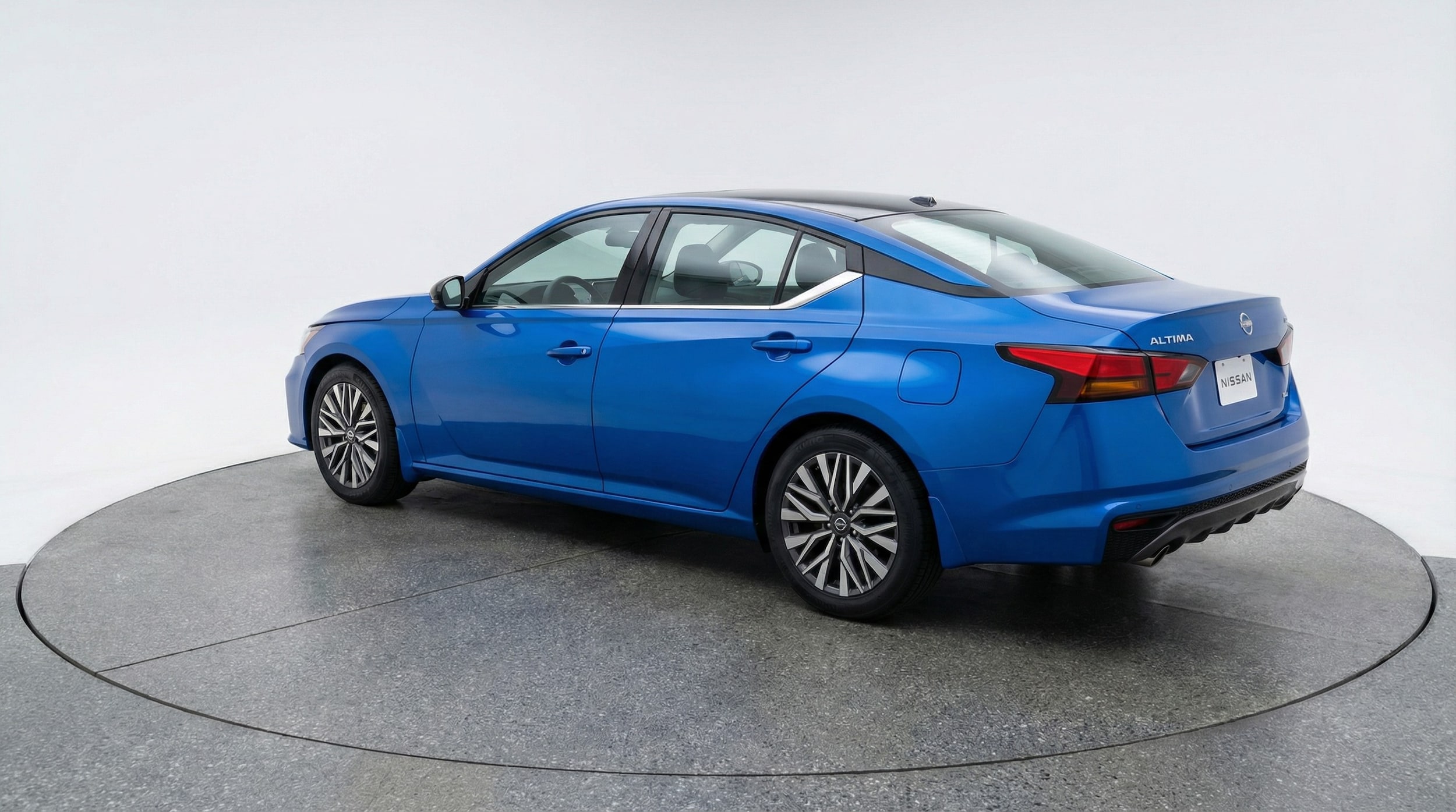 Thumbnail: 2025 Nissan Altima - 5