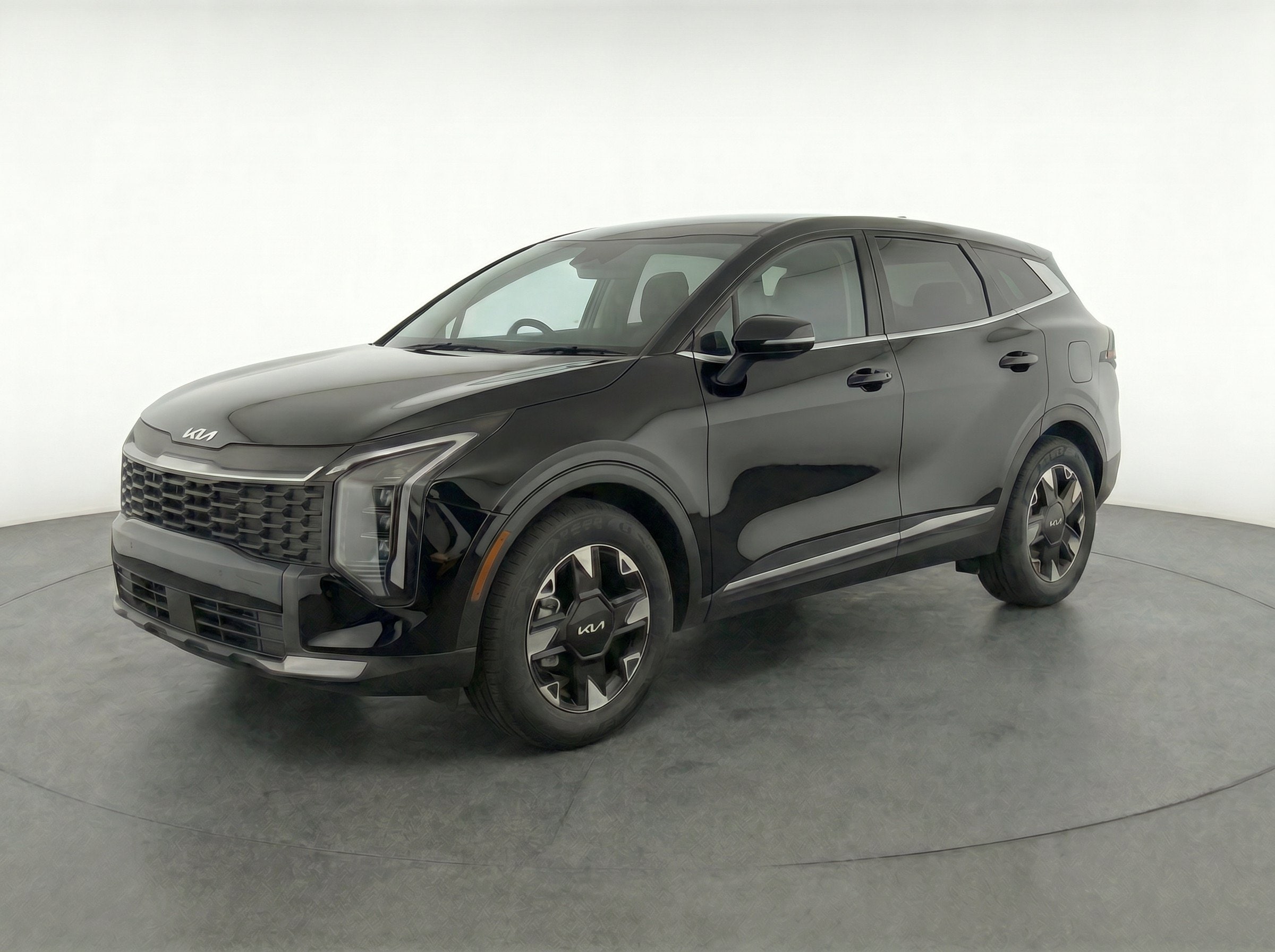 Thumbnail: 2026 Kia Sportage - 3