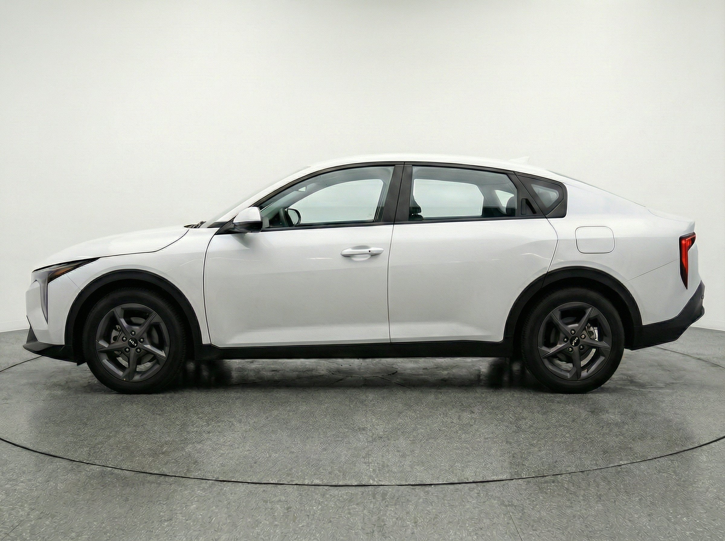 Thumbnail: 2025 Kia K4 - 5