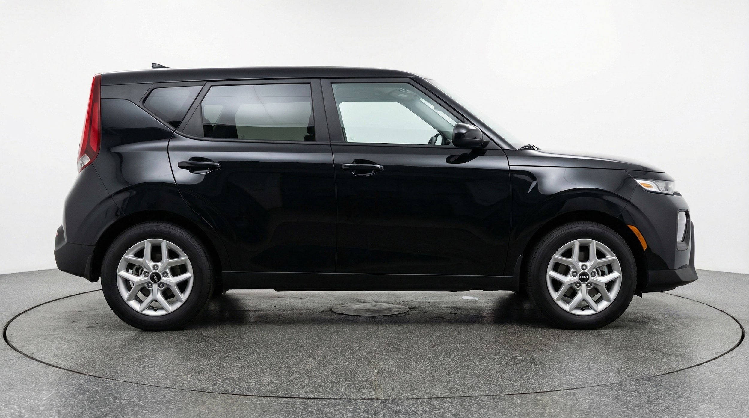 Thumbnail: 2025 Kia Soul - 8