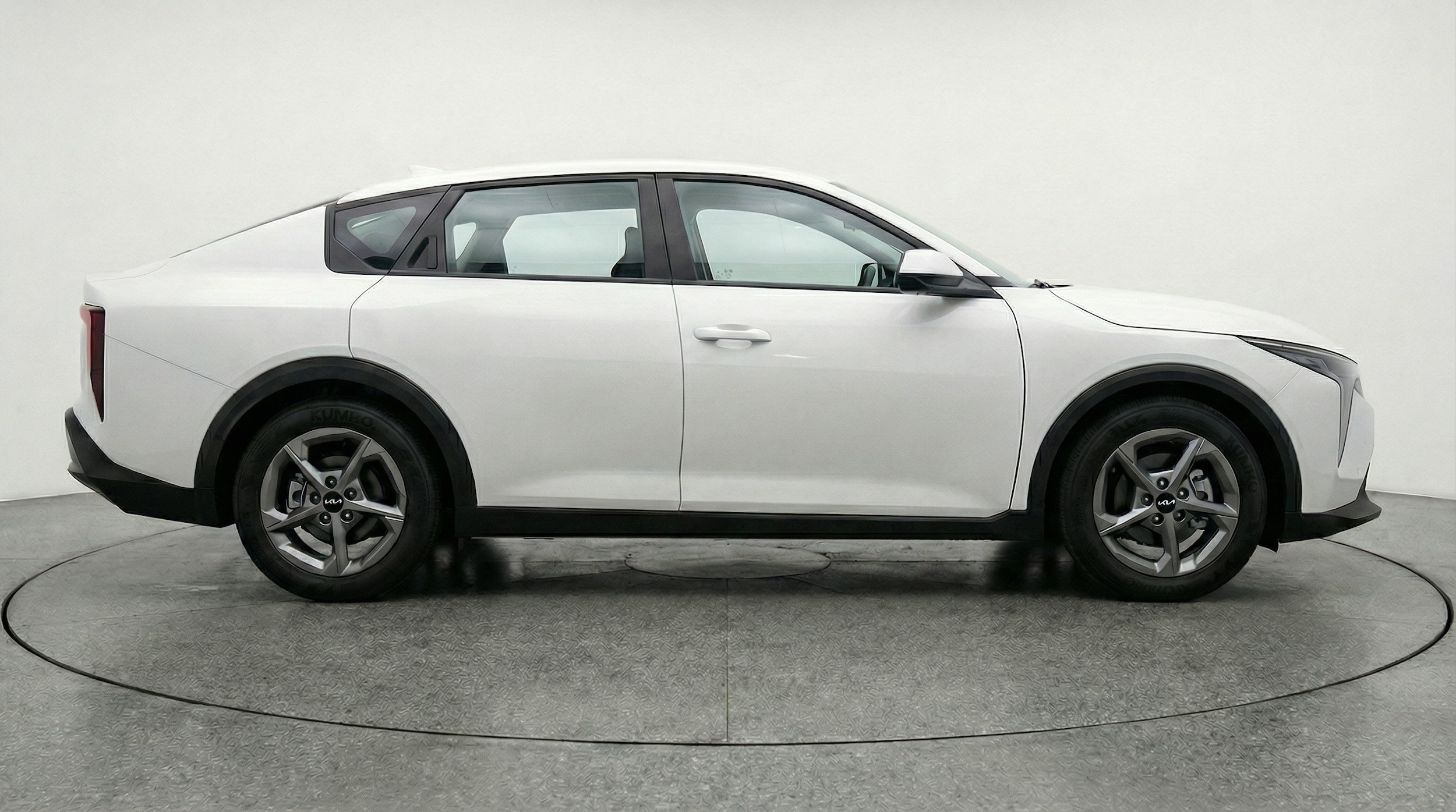 Thumbnail: 2025 Kia K4 - 8