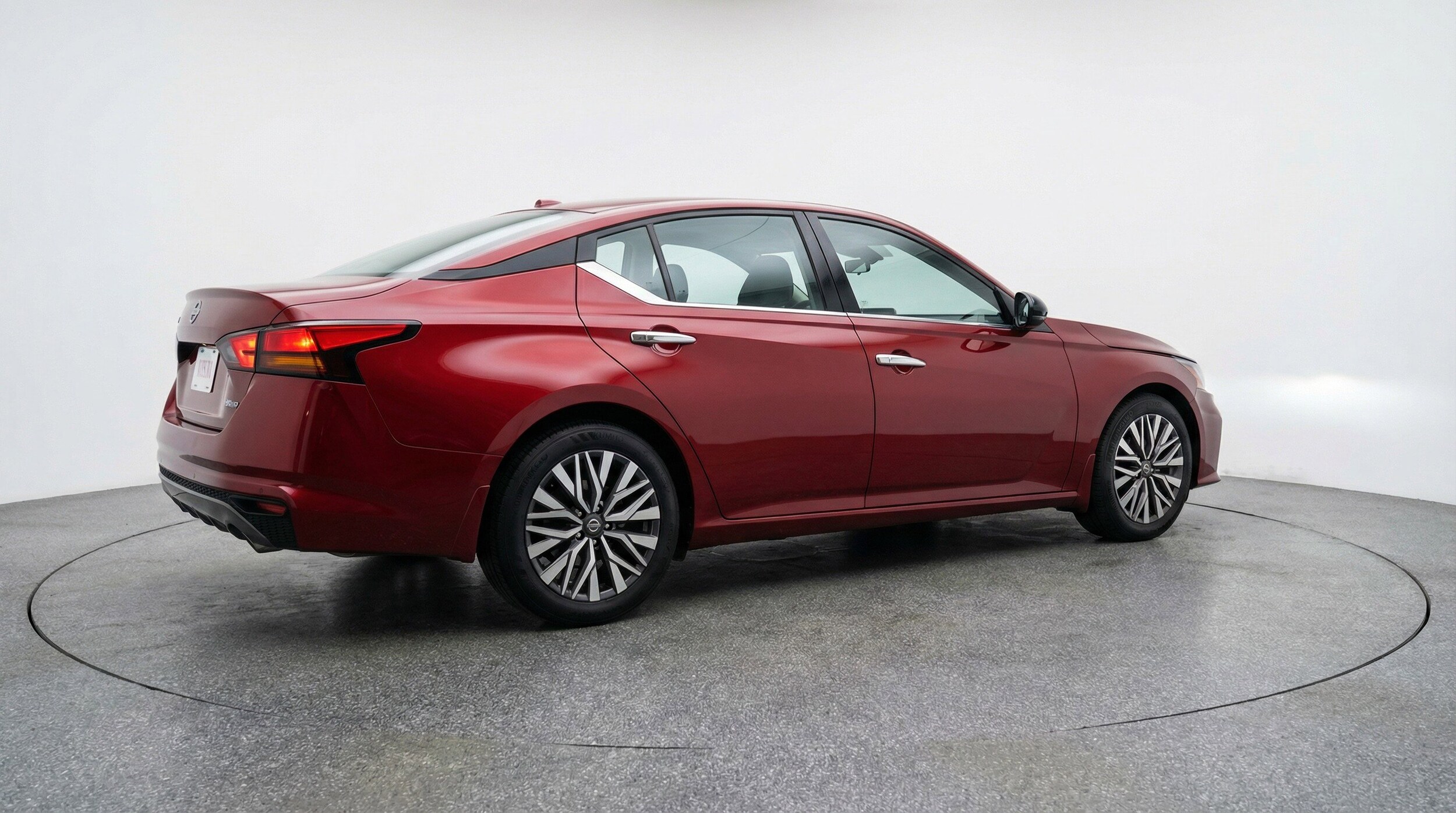 Thumbnail: 2025 Nissan Altima - 9