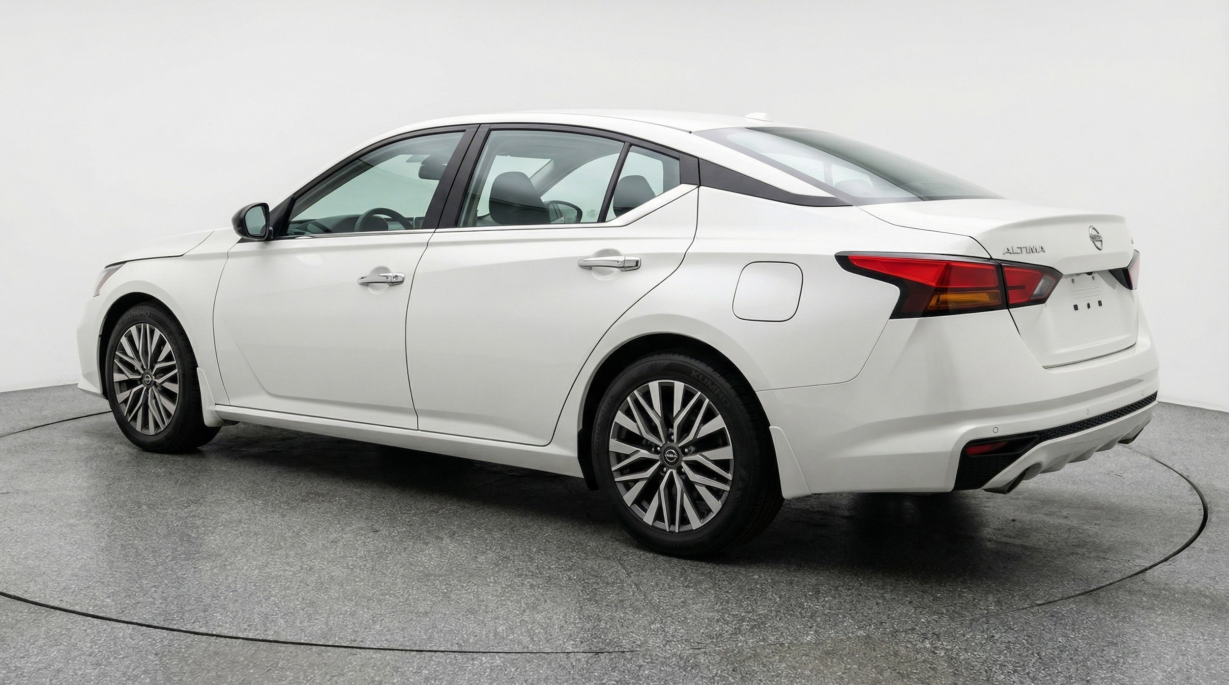 Thumbnail: 2025 Nissan Altima - 6