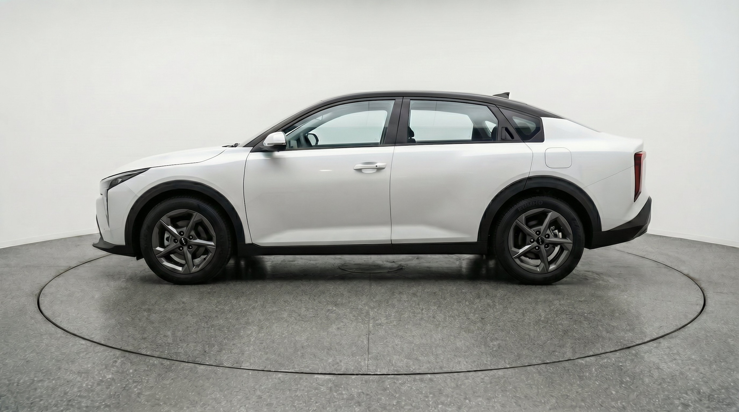 Thumbnail: 2026 Kia K4 - 5