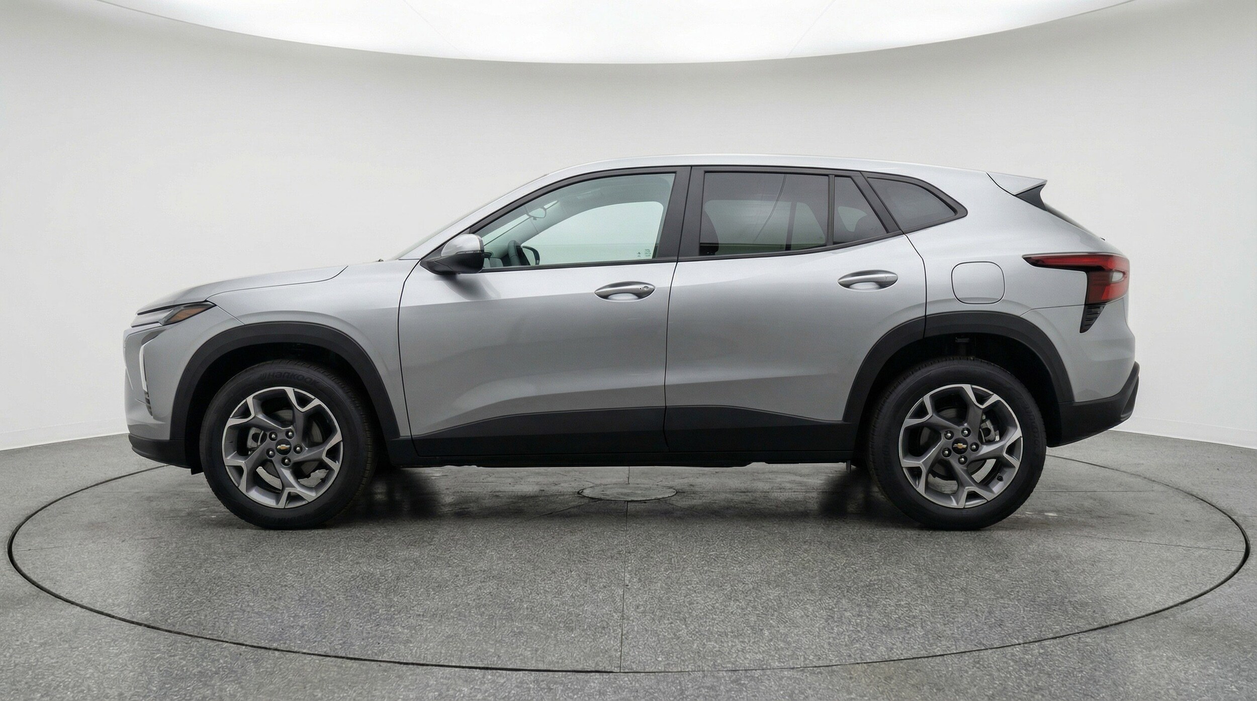 Thumbnail: 2025 Chevrolet Trax - 5