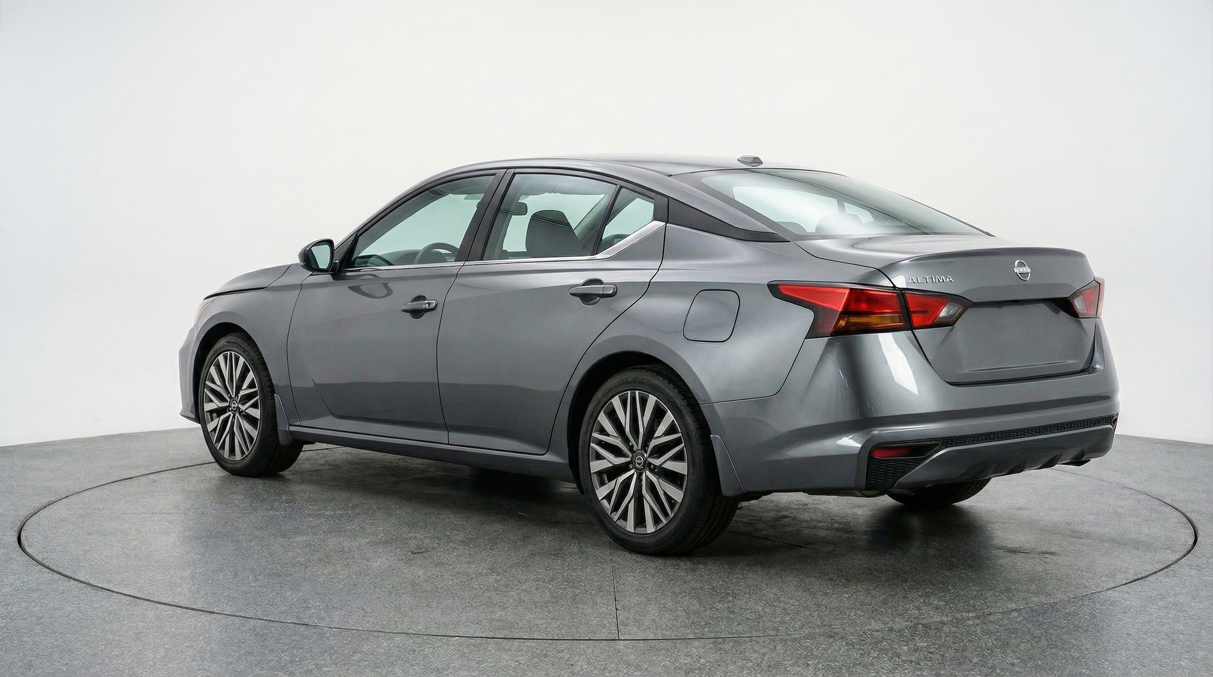 Thumbnail: 2025 Nissan Altima - 6