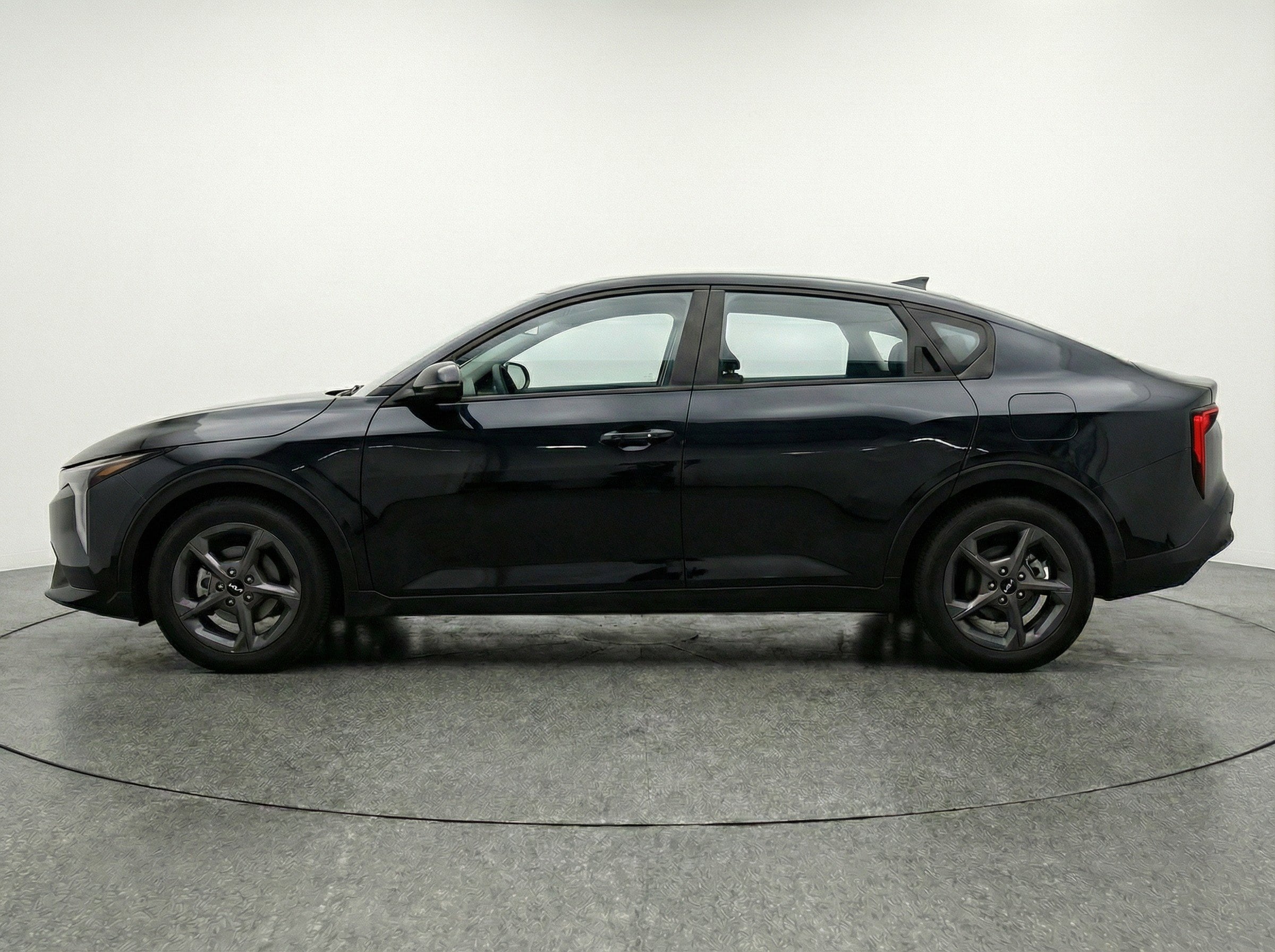 Thumbnail: 2025 Kia K4 - 5