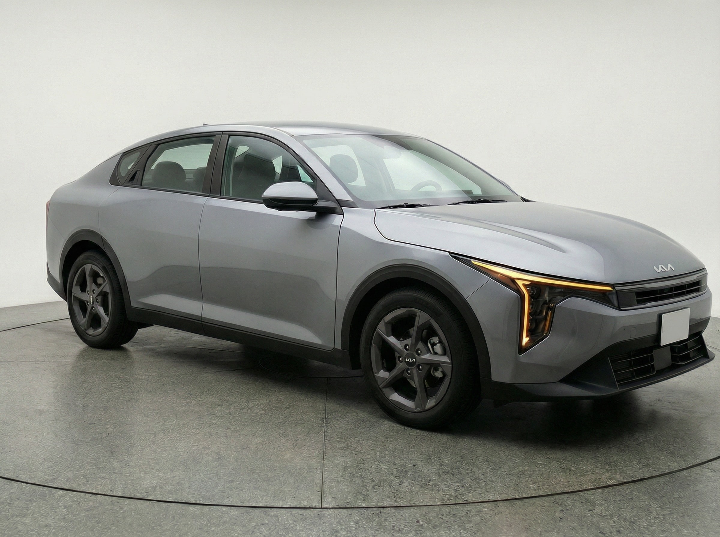 Thumbnail: 2025 Kia K4 - 1