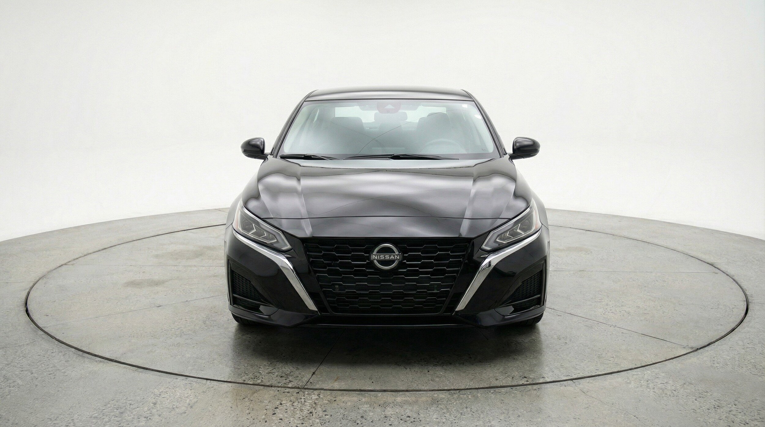 Thumbnail: 2025 Nissan Altima - 2