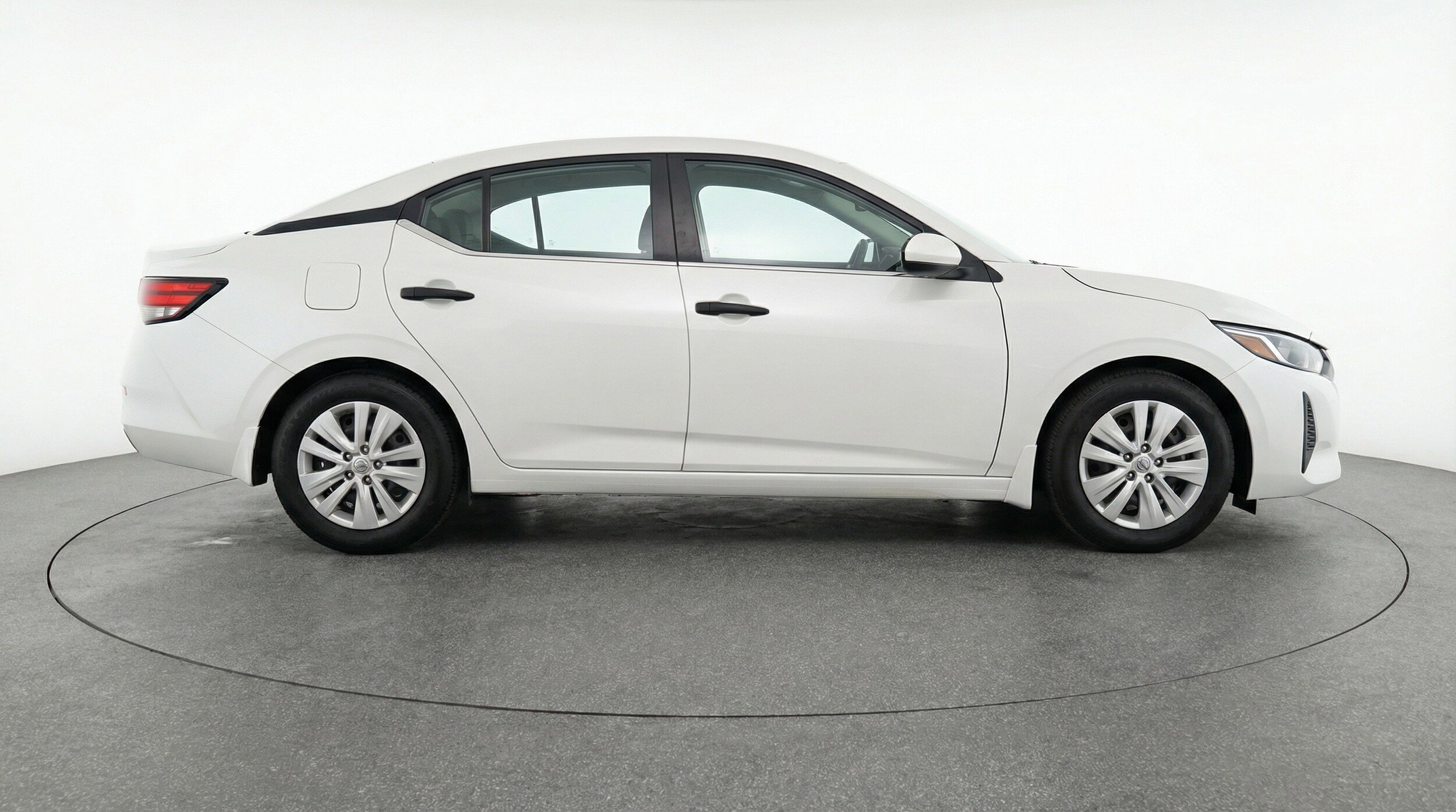 Thumbnail: 2025 Nissan Sentra - 11