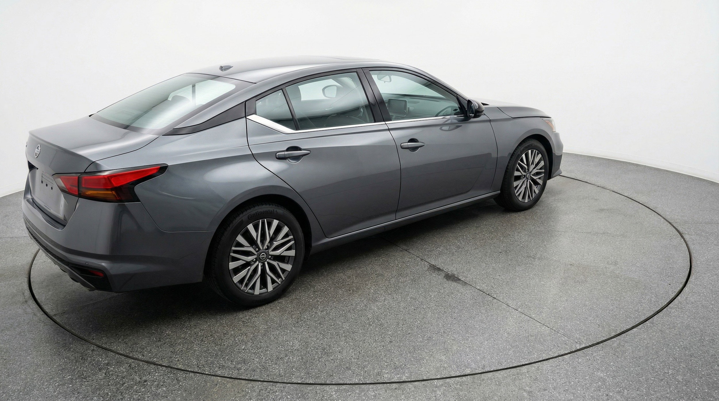 Thumbnail: 2025 Nissan Altima - 9