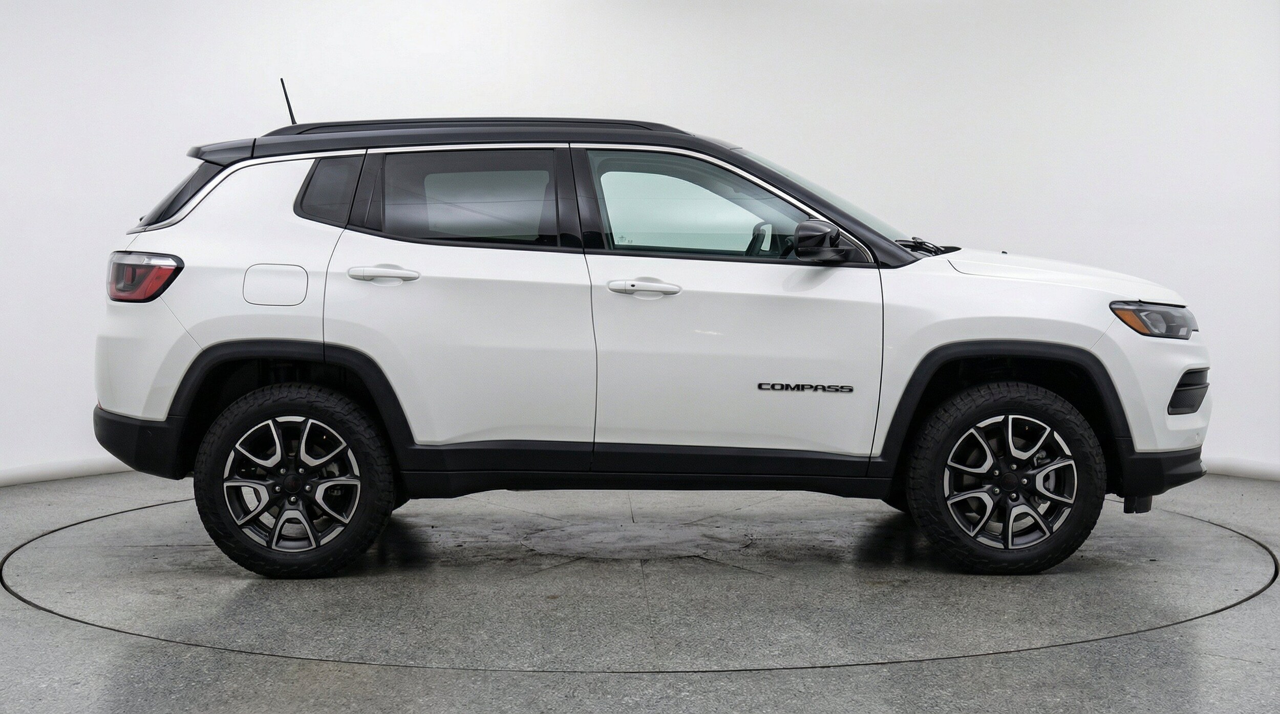 Thumbnail: 2025 Jeep Compass - 11