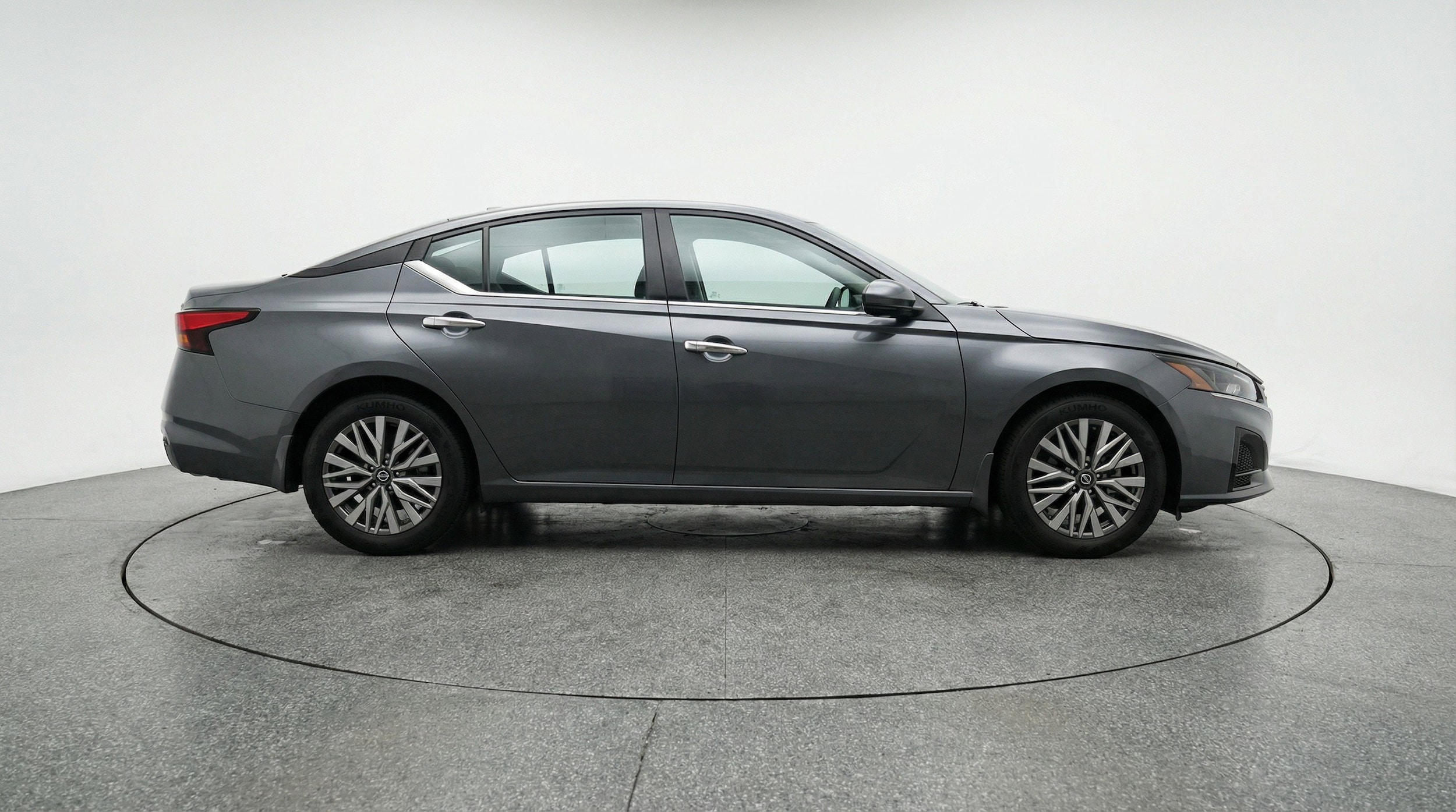 Thumbnail: 2025 Nissan Altima - 11