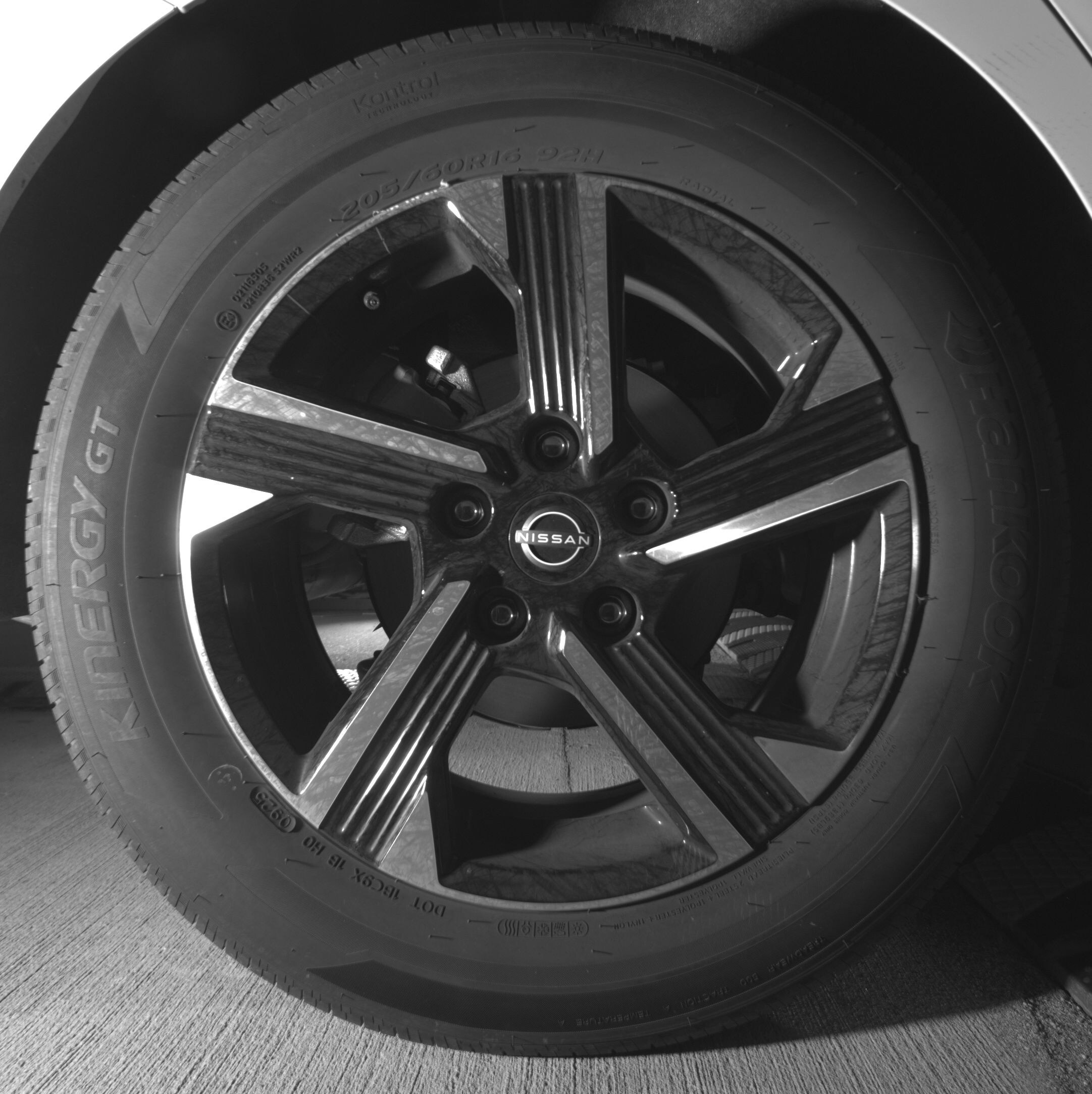 Thumbnail: 2025 Nissan Sentra - 12