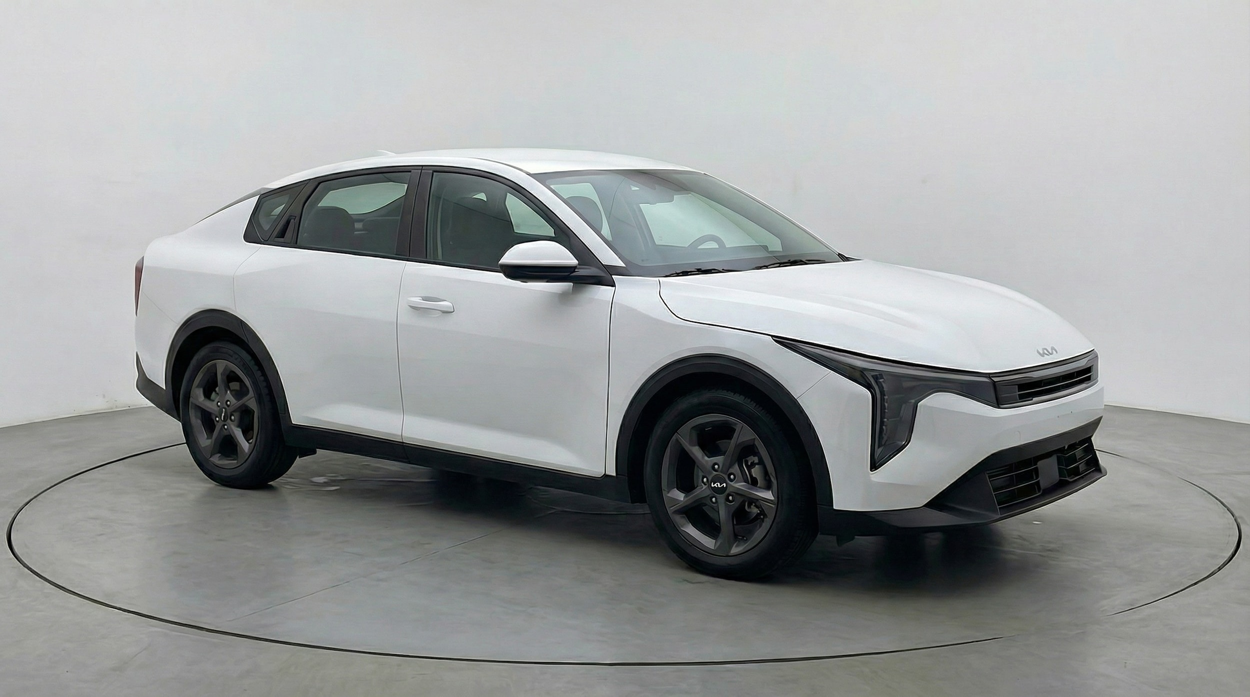 Thumbnail: 2025 Kia K4 - 1