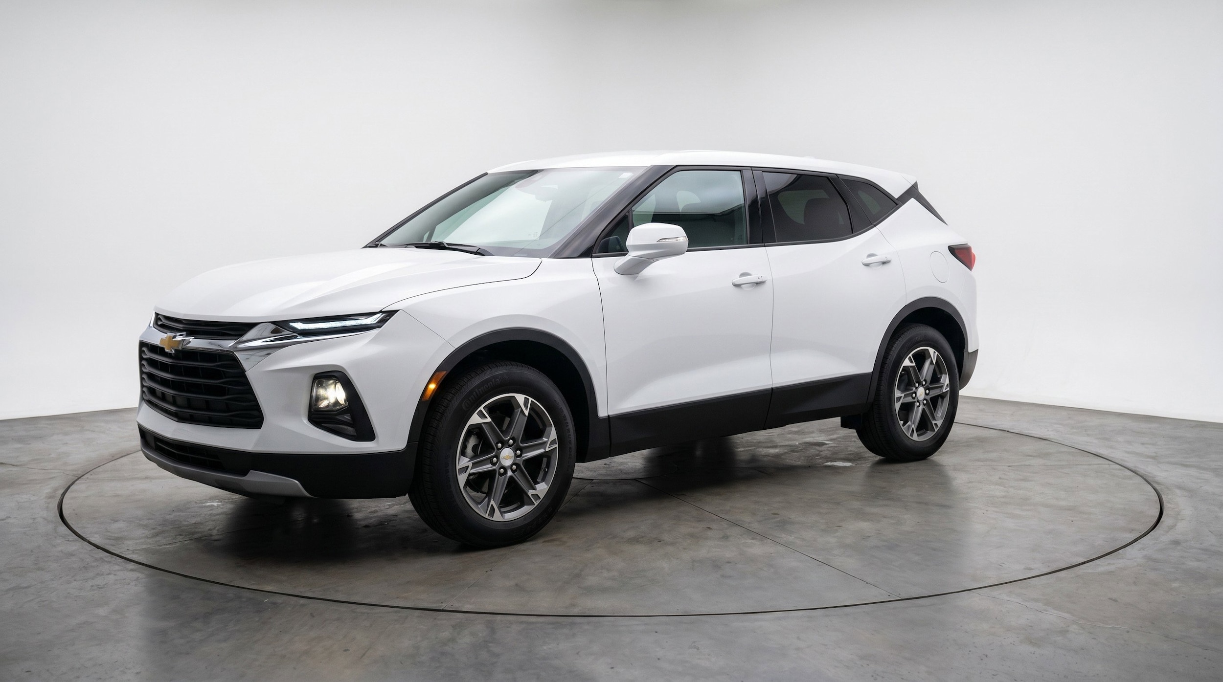 Thumbnail: 2025 Chevrolet Blazer - 3