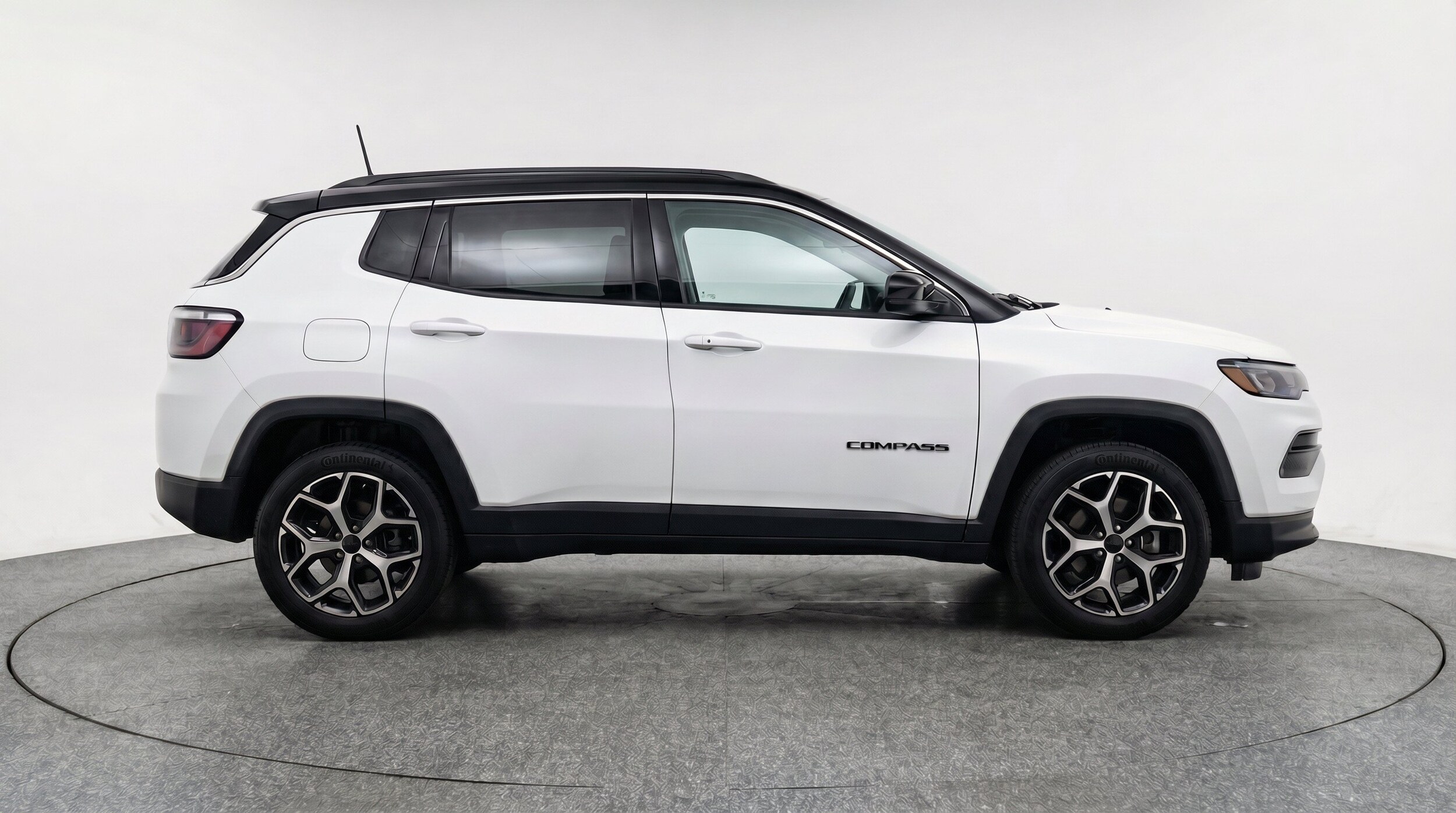 Thumbnail: 2025 Jeep Compass - 10
