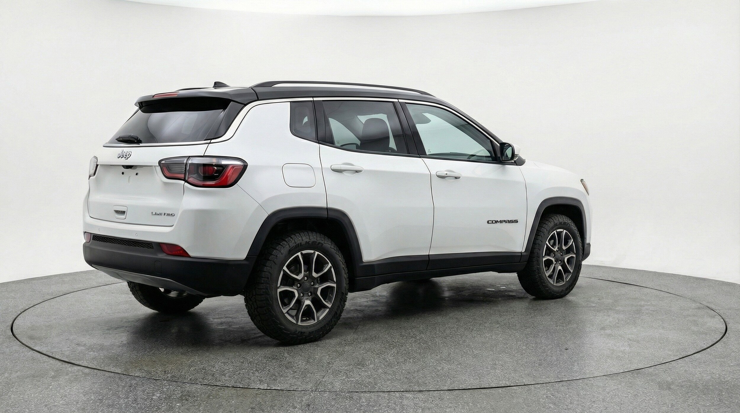 Thumbnail: 2025 Jeep Compass - 9