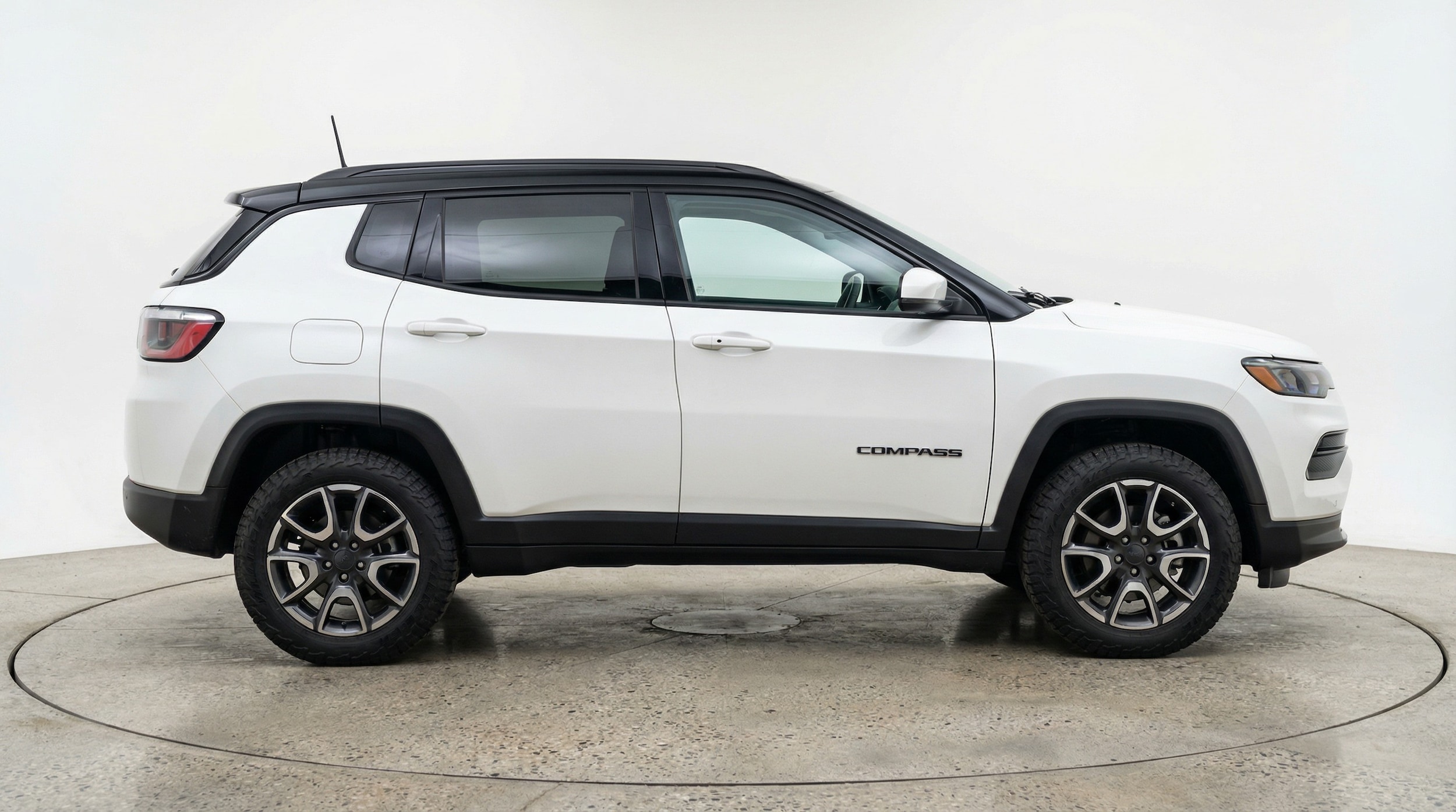 Thumbnail: 2025 Jeep Compass - 8