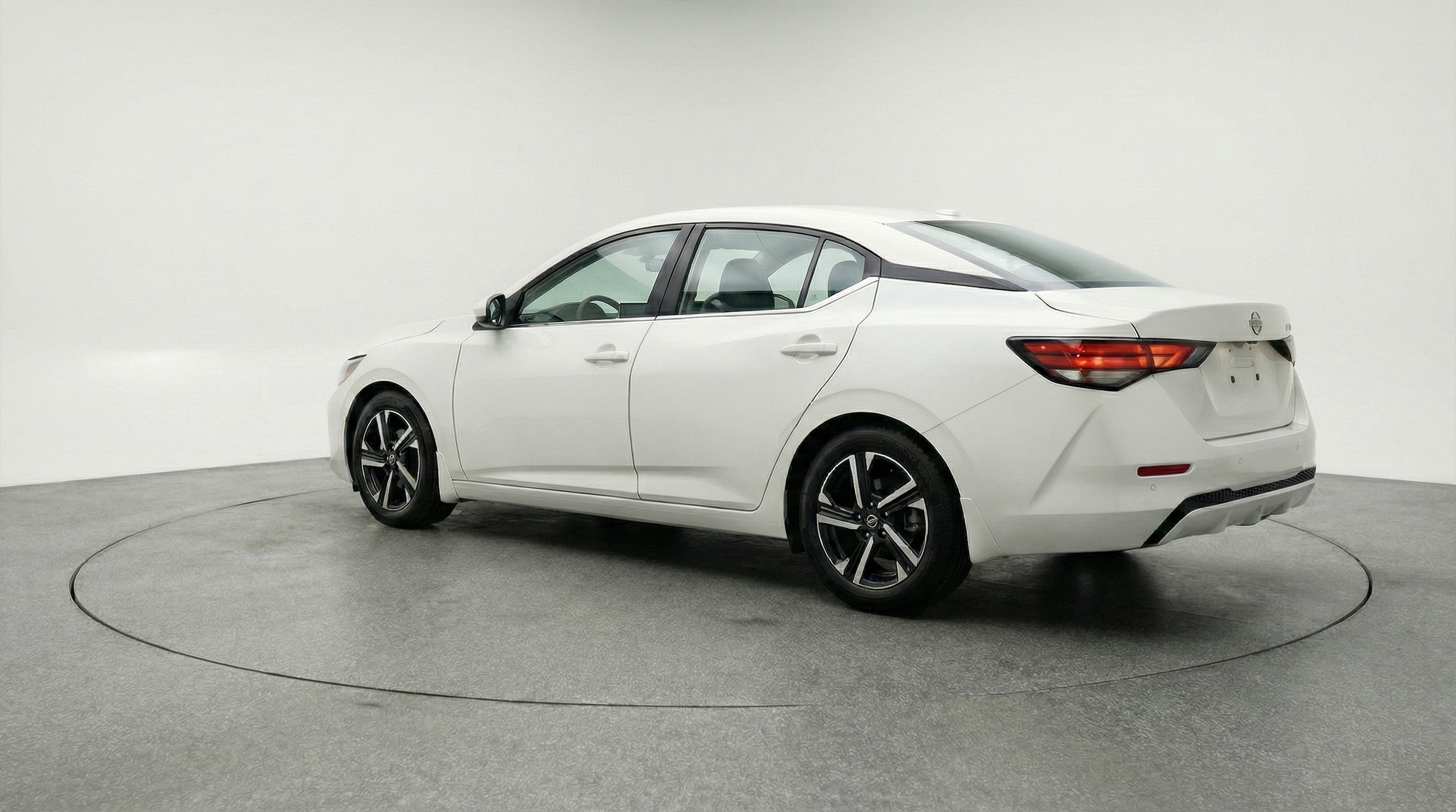 Thumbnail: 2025 Nissan Sentra - 5