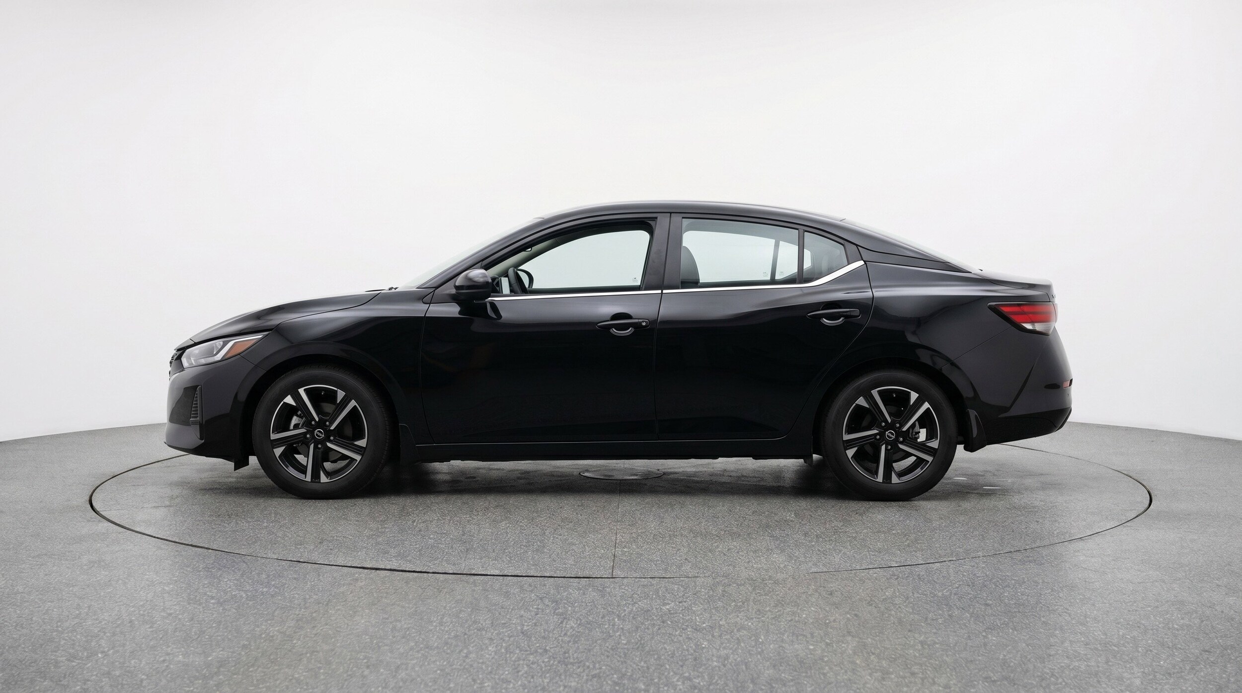 Thumbnail: 2025 Nissan Sentra - 5