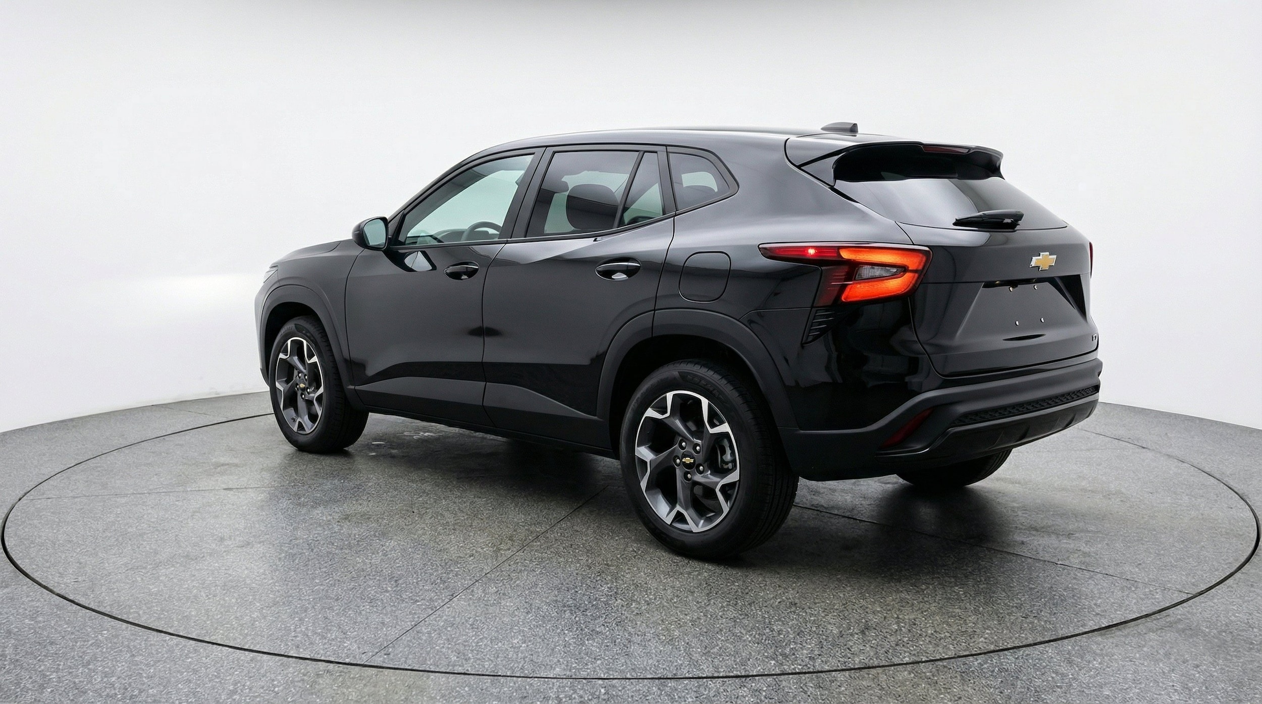 Thumbnail: 2025 Chevrolet Trax - 6