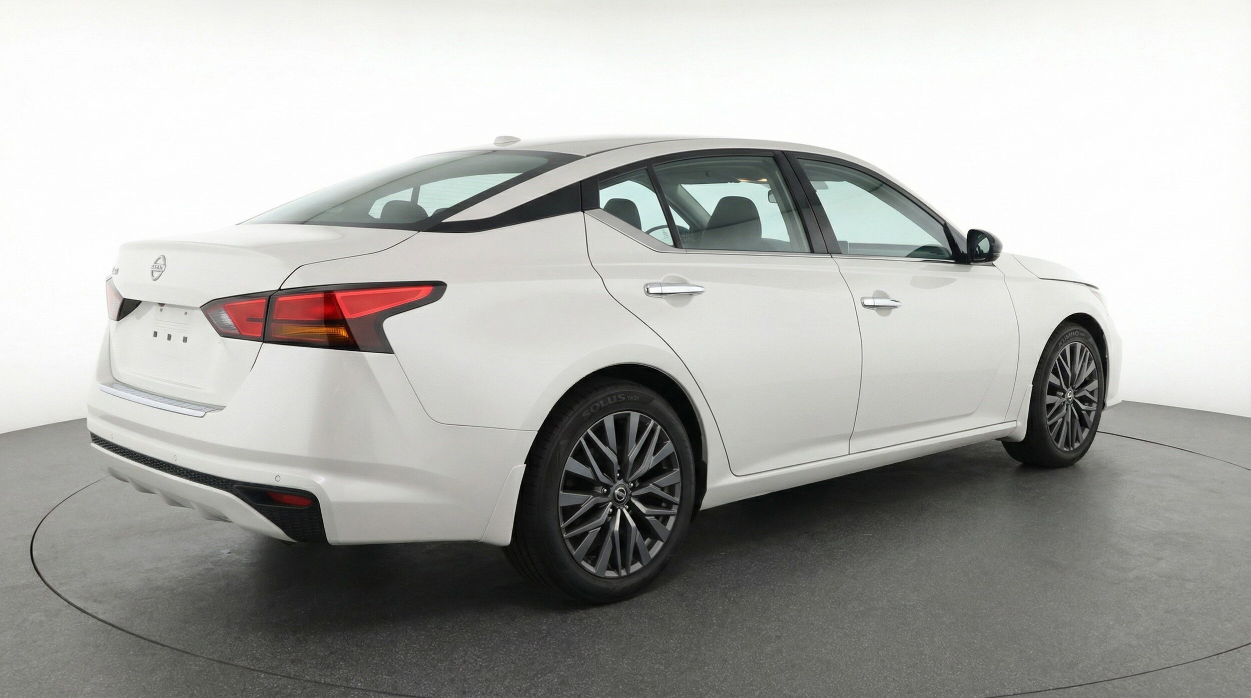 Thumbnail: 2025 Nissan Altima - 9