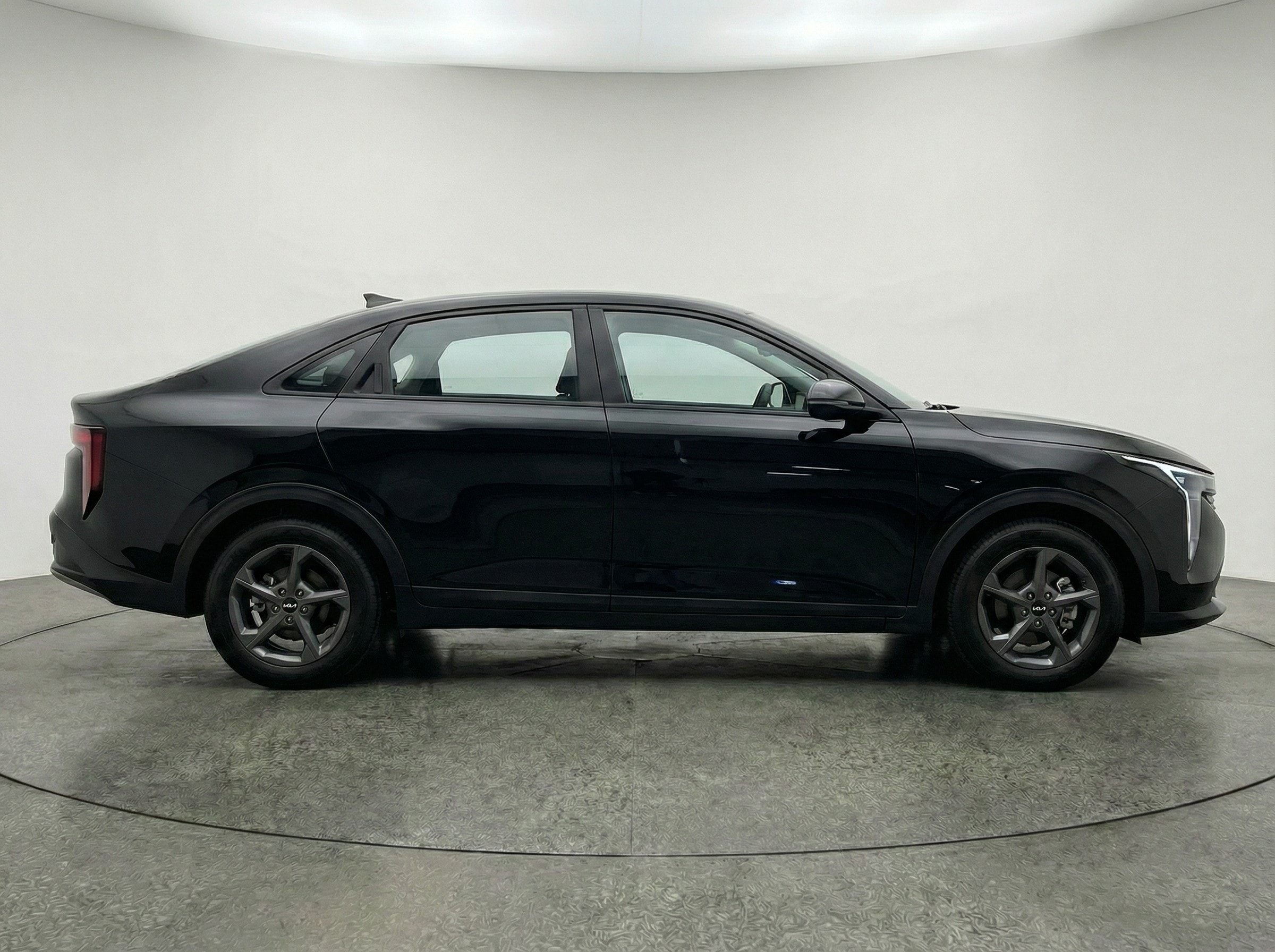 Thumbnail: 2025 Kia K4 - 8