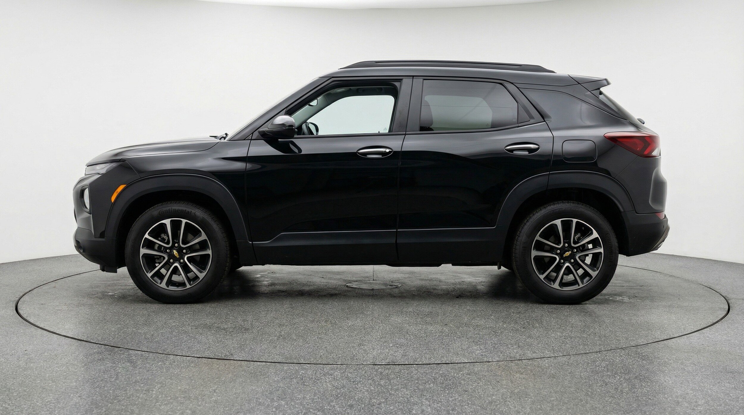 Thumbnail: 2025 Chevrolet TrailBlazer - 5