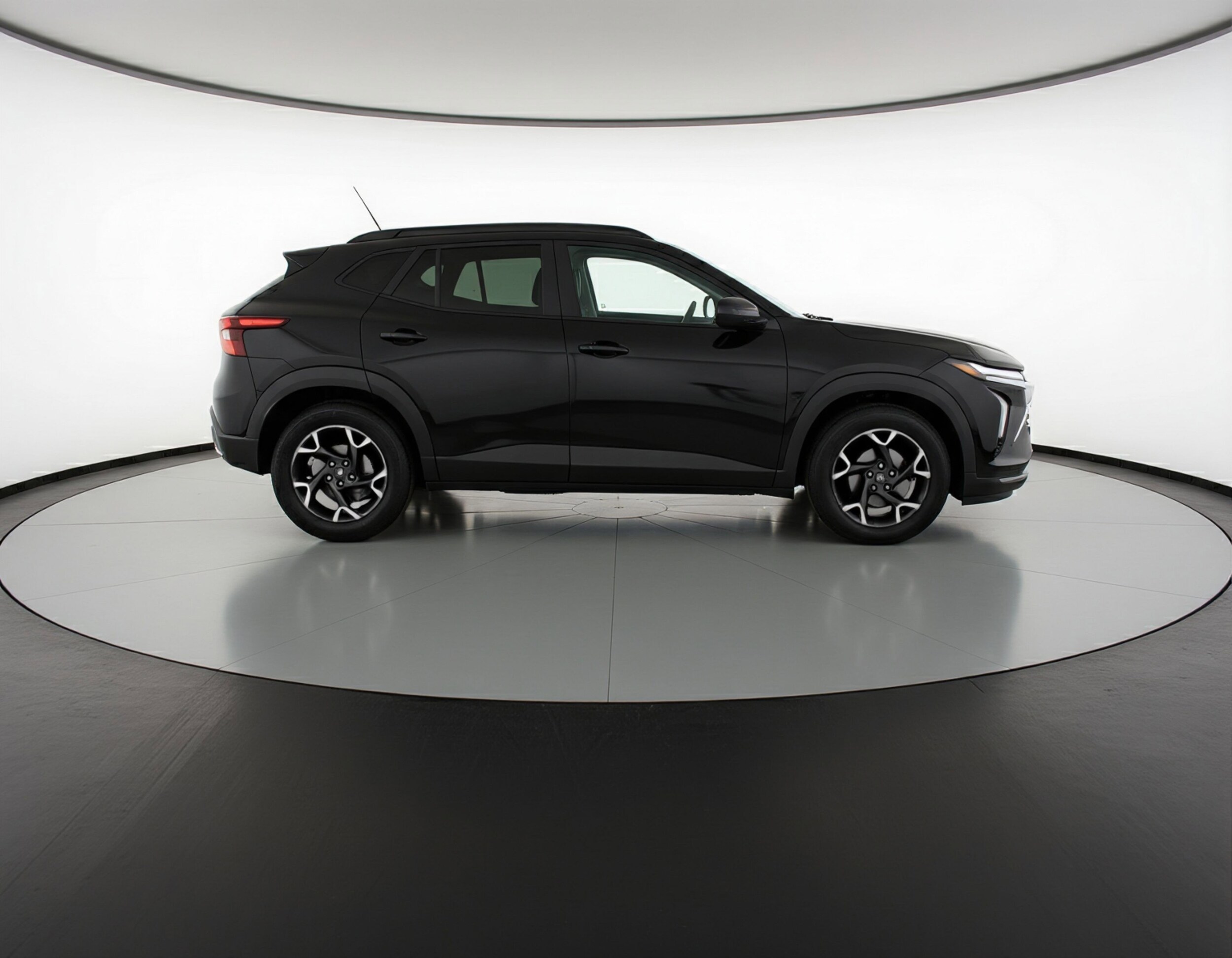 Thumbnail: 2025 Chevrolet Trax - 11