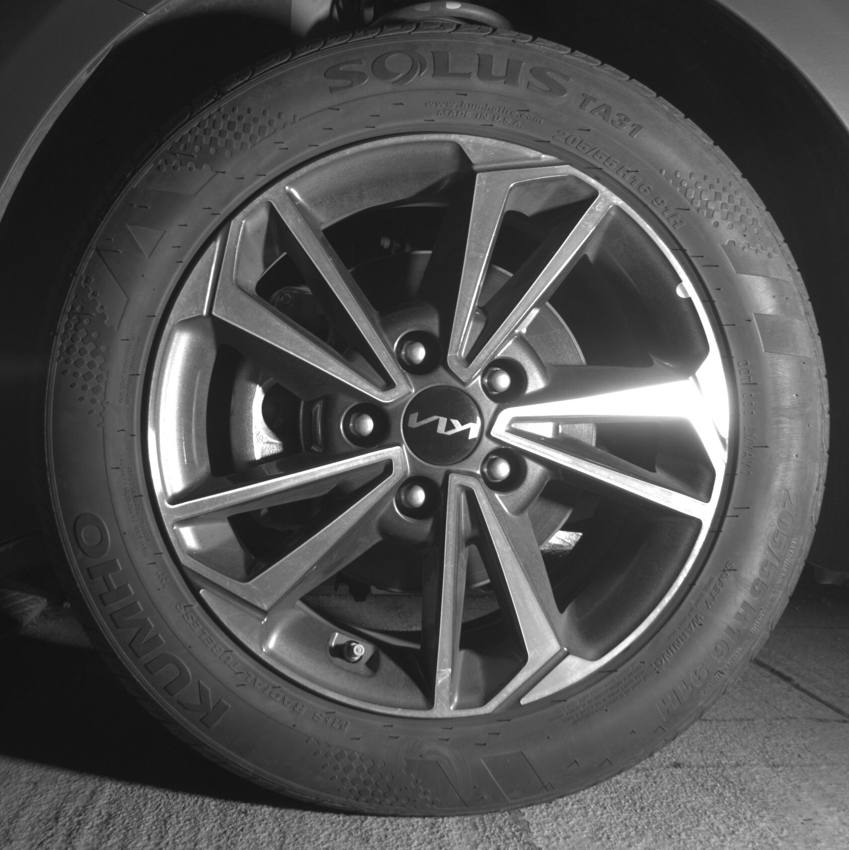 Thumbnail: 2024 Kia Forte - 9