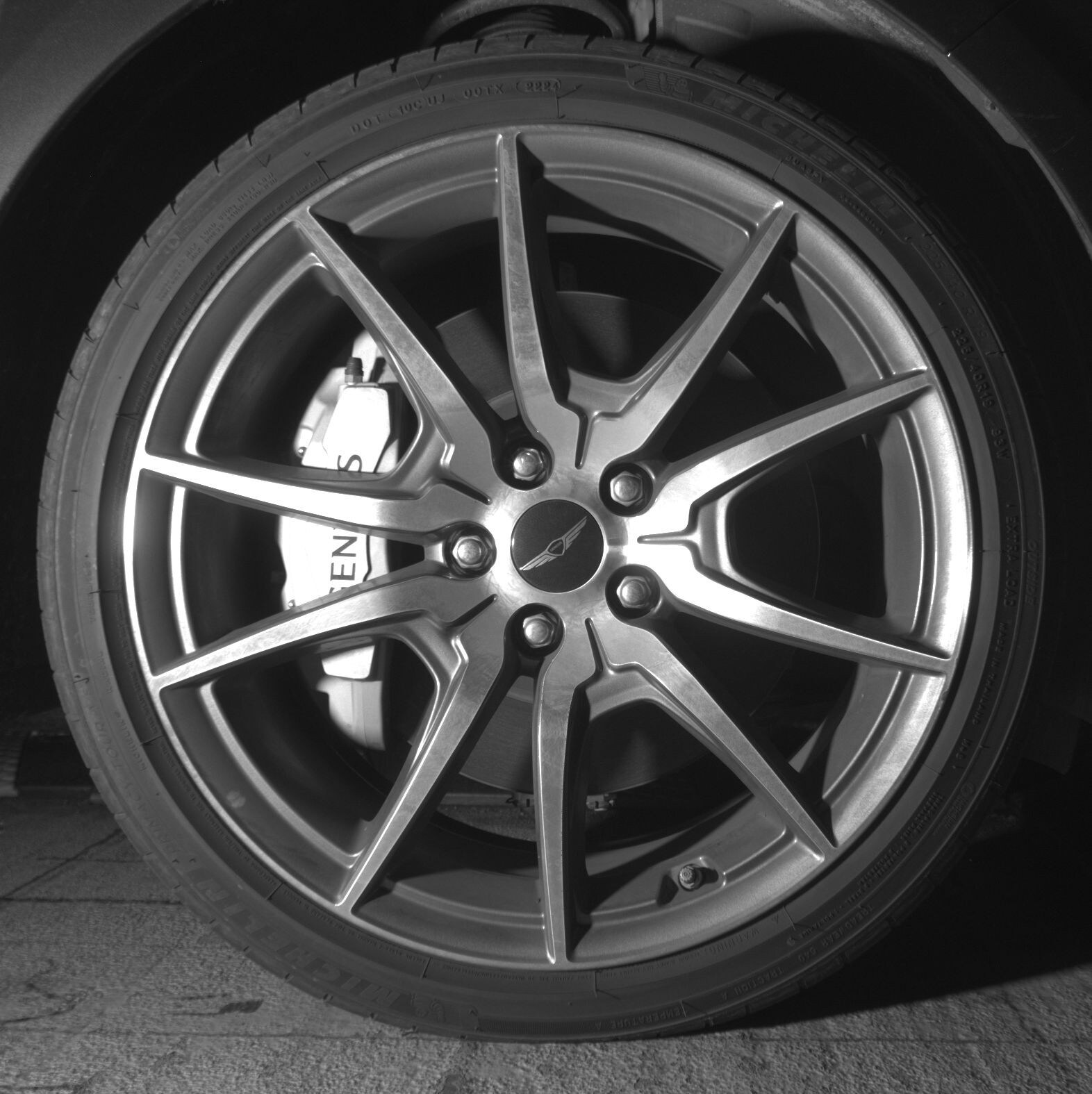 Thumbnail: 2025 Genesis G70 - 10