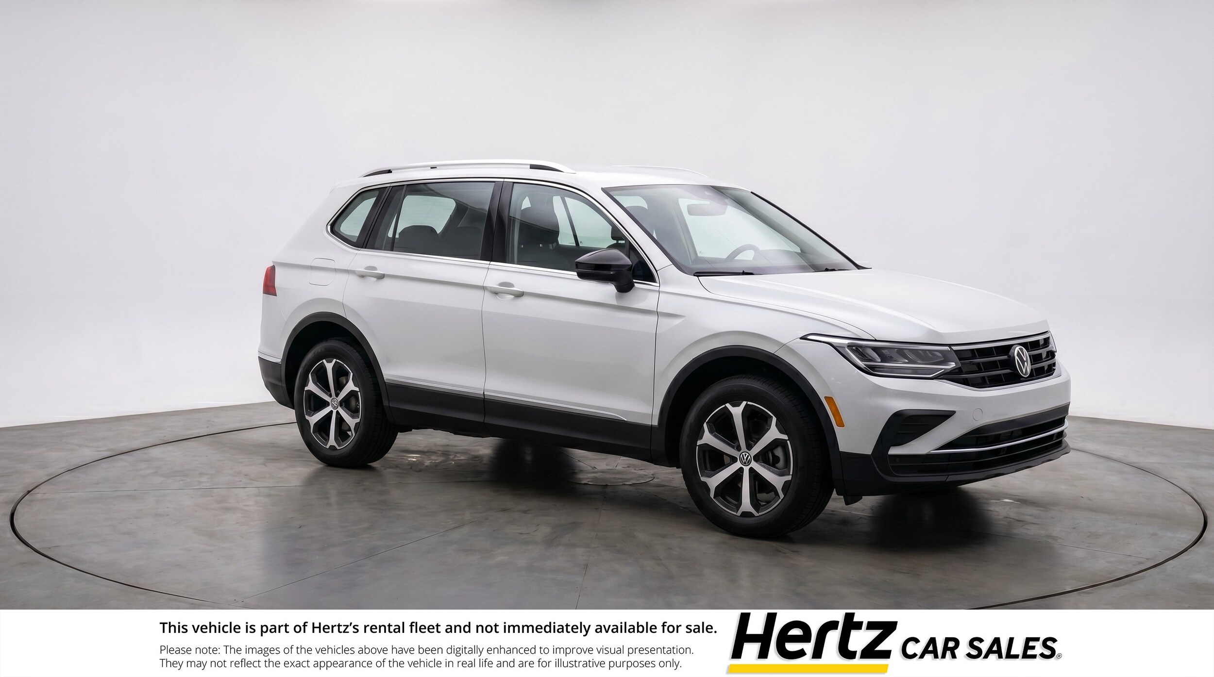 Thumbnail: 2026 Volkswagen Tiguan - 1