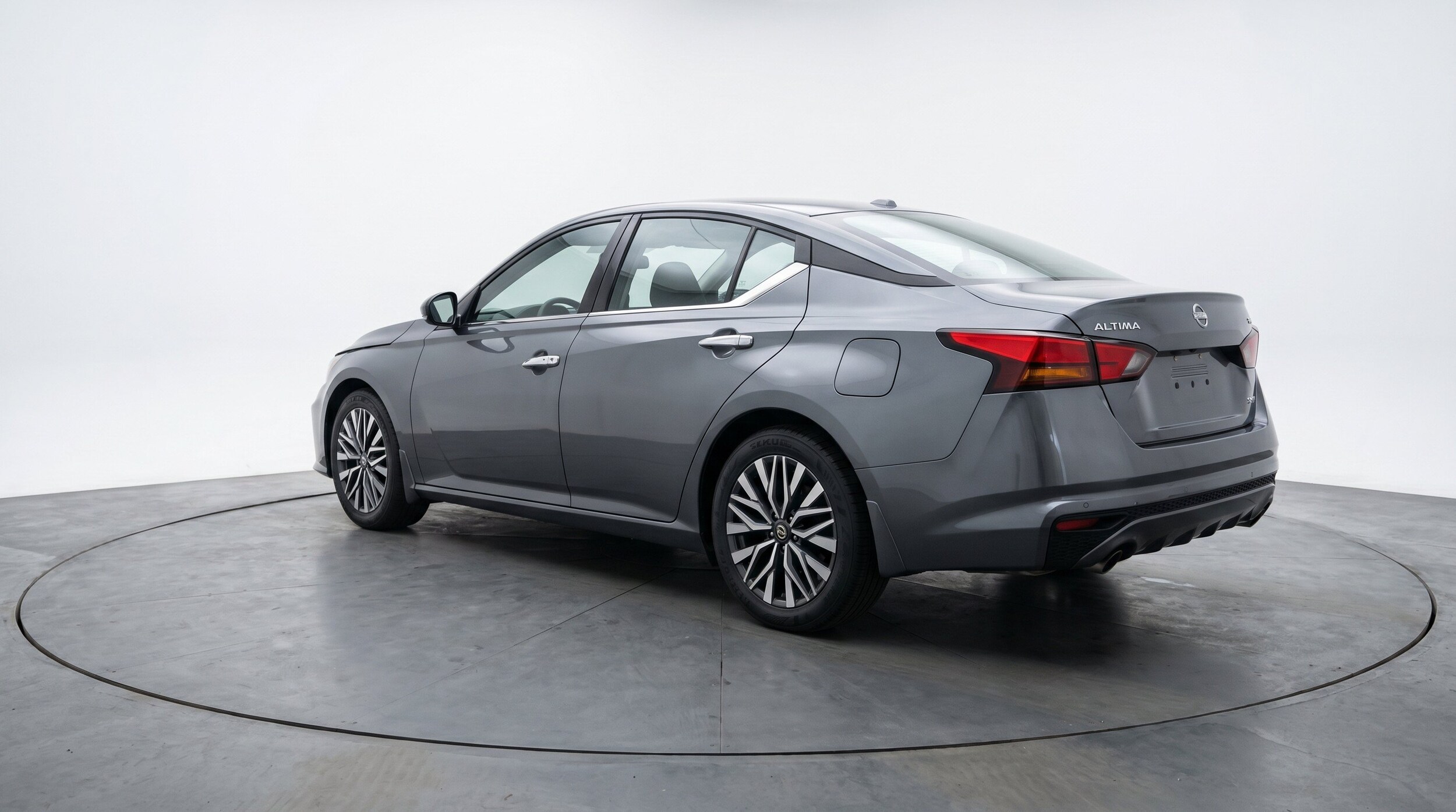 Thumbnail: 2025 Nissan Altima - 6