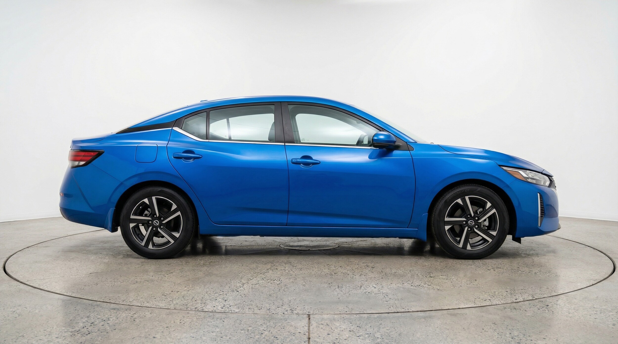 Thumbnail: 2025 Nissan Sentra - 8