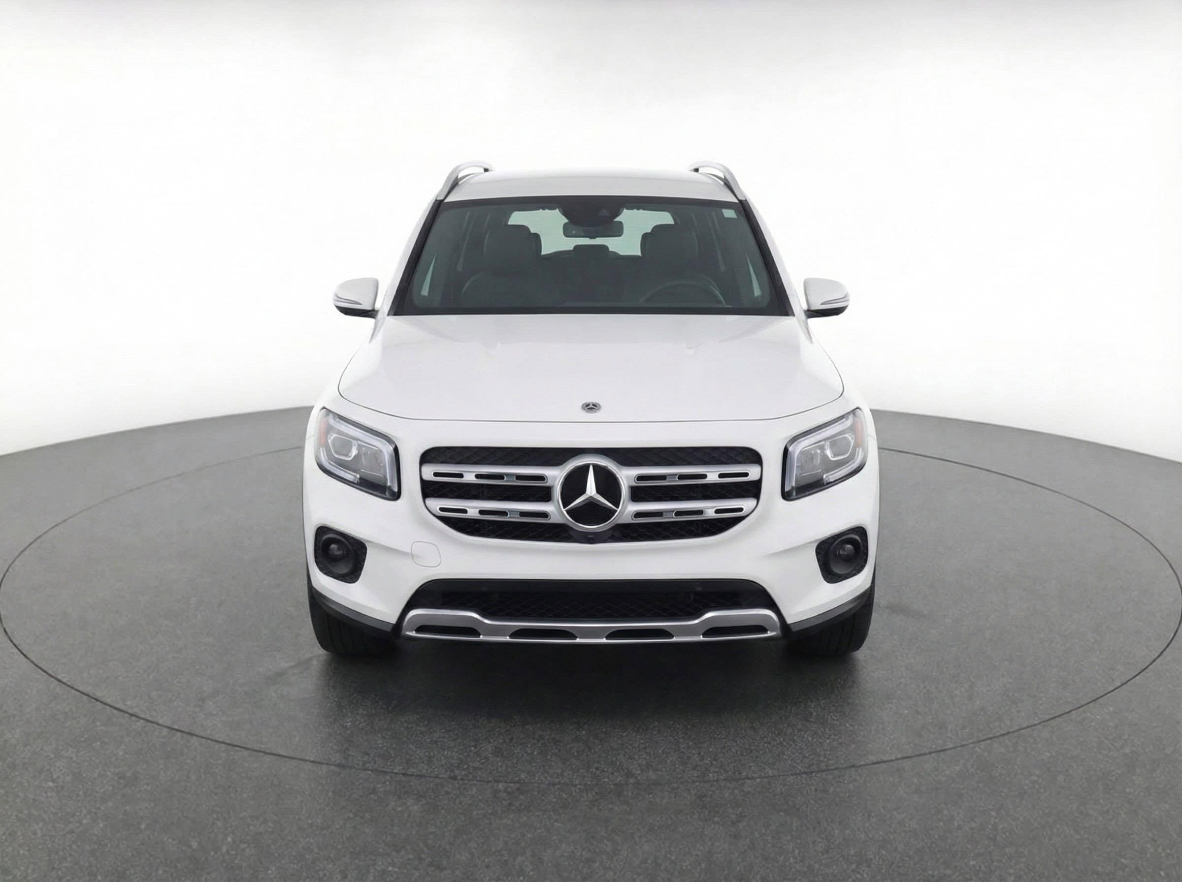 Thumbnail: 2025 Mercedes-Benz GLB - 2