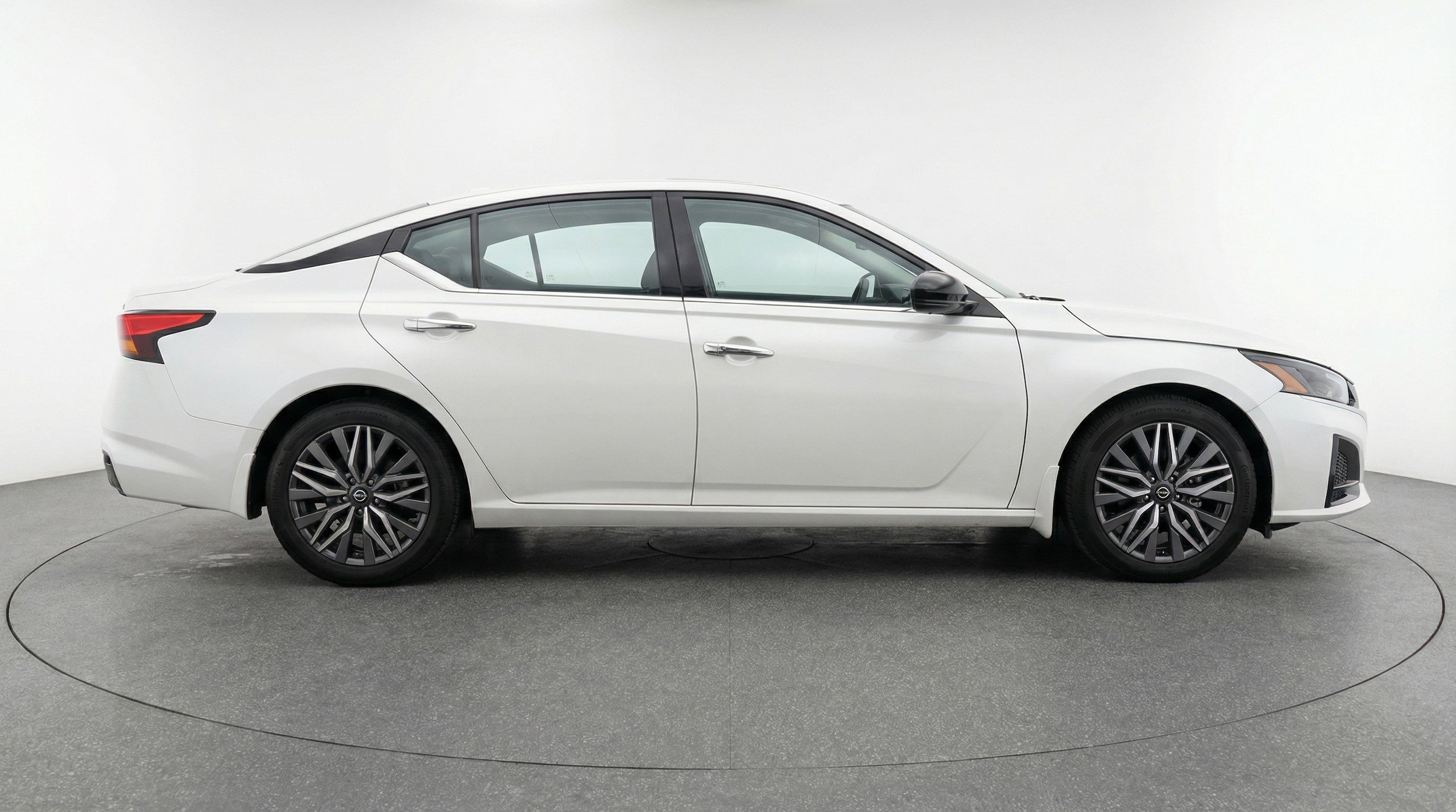 Thumbnail: 2025 Nissan Altima - 11