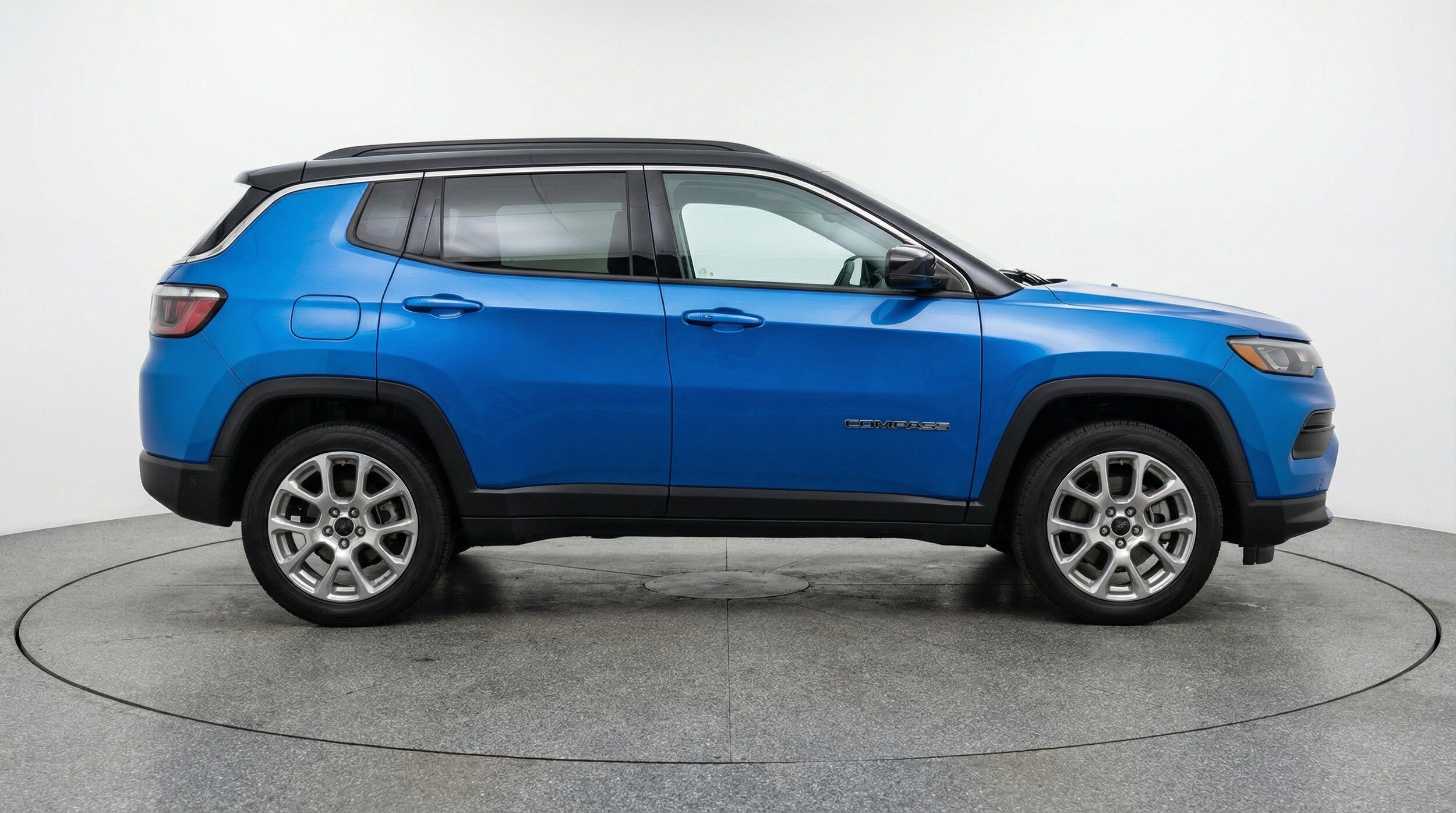 Thumbnail: 2025 Jeep Compass - 11