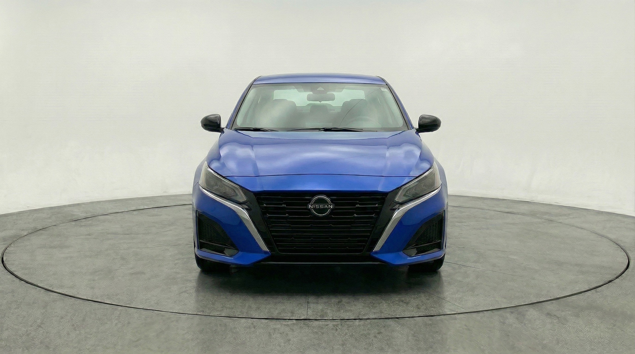 Thumbnail: 2025 Nissan Altima - 2