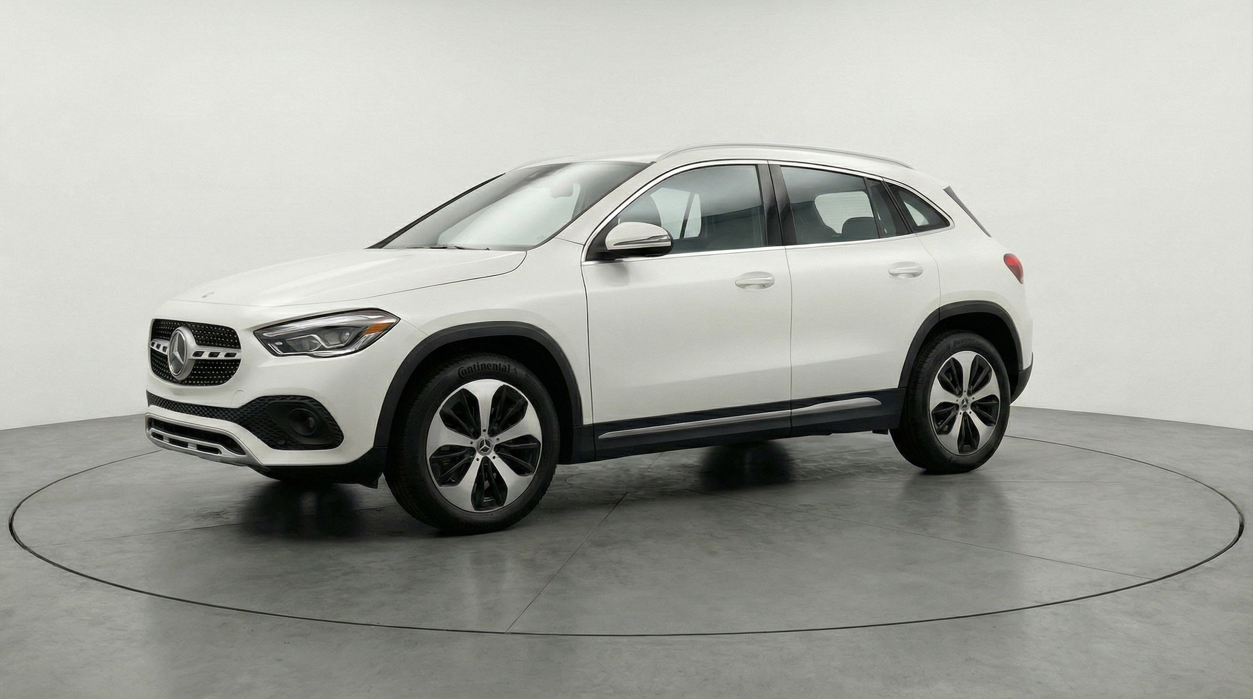 Thumbnail: 2025 Mercedes-Benz GLA - 3