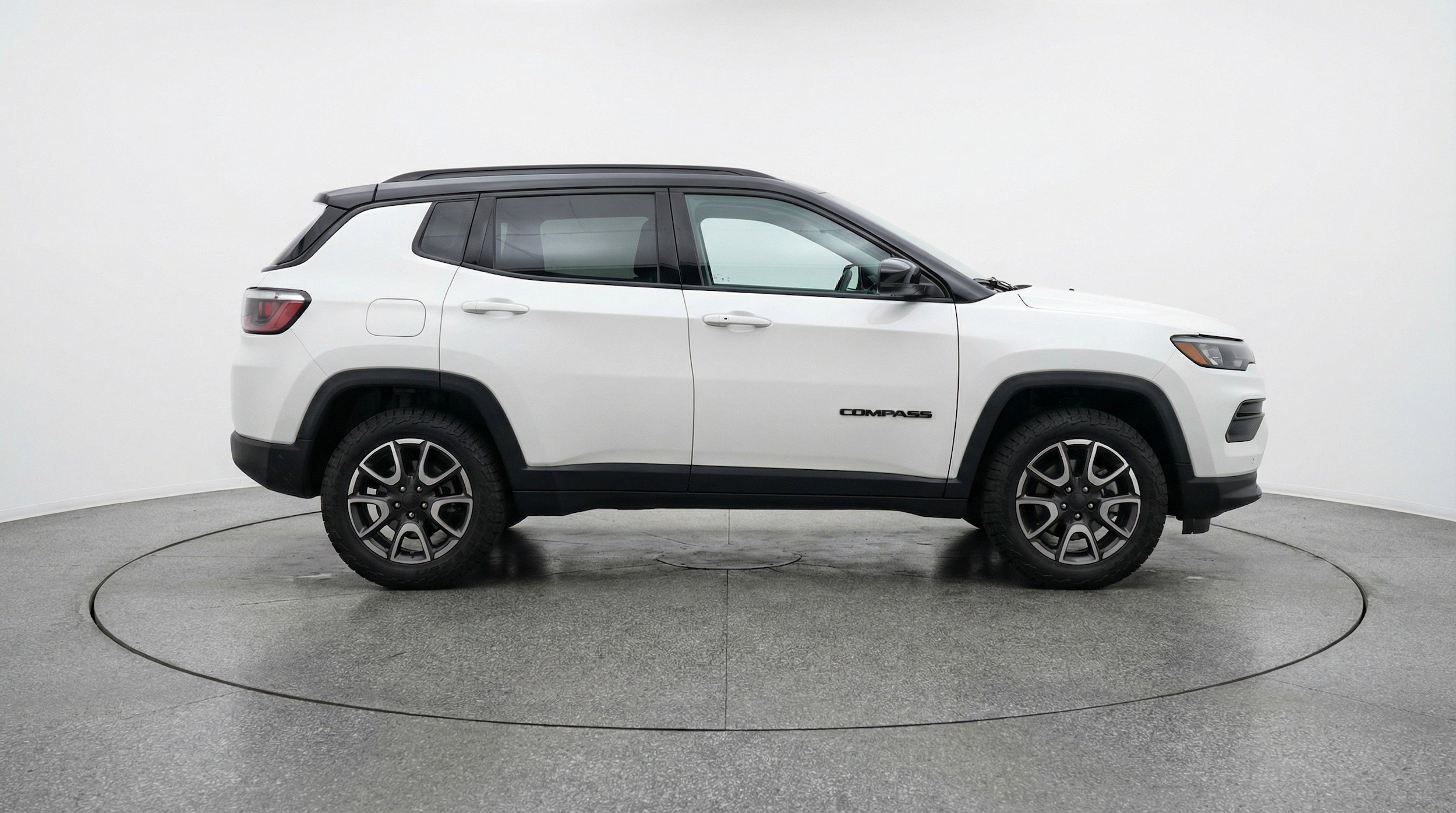 Thumbnail: 2025 Jeep Compass - 11
